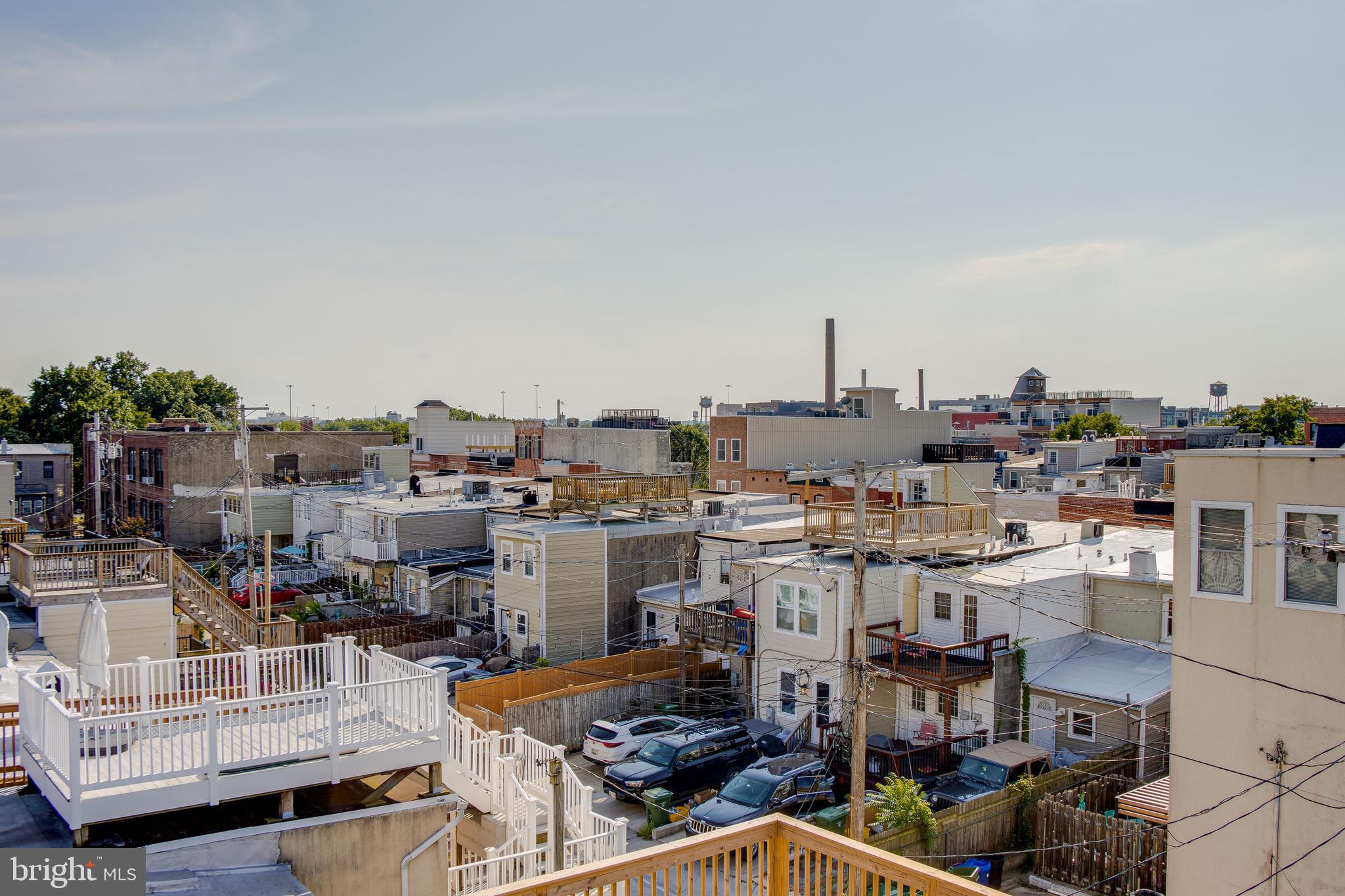 LOCUST POINT - Residential