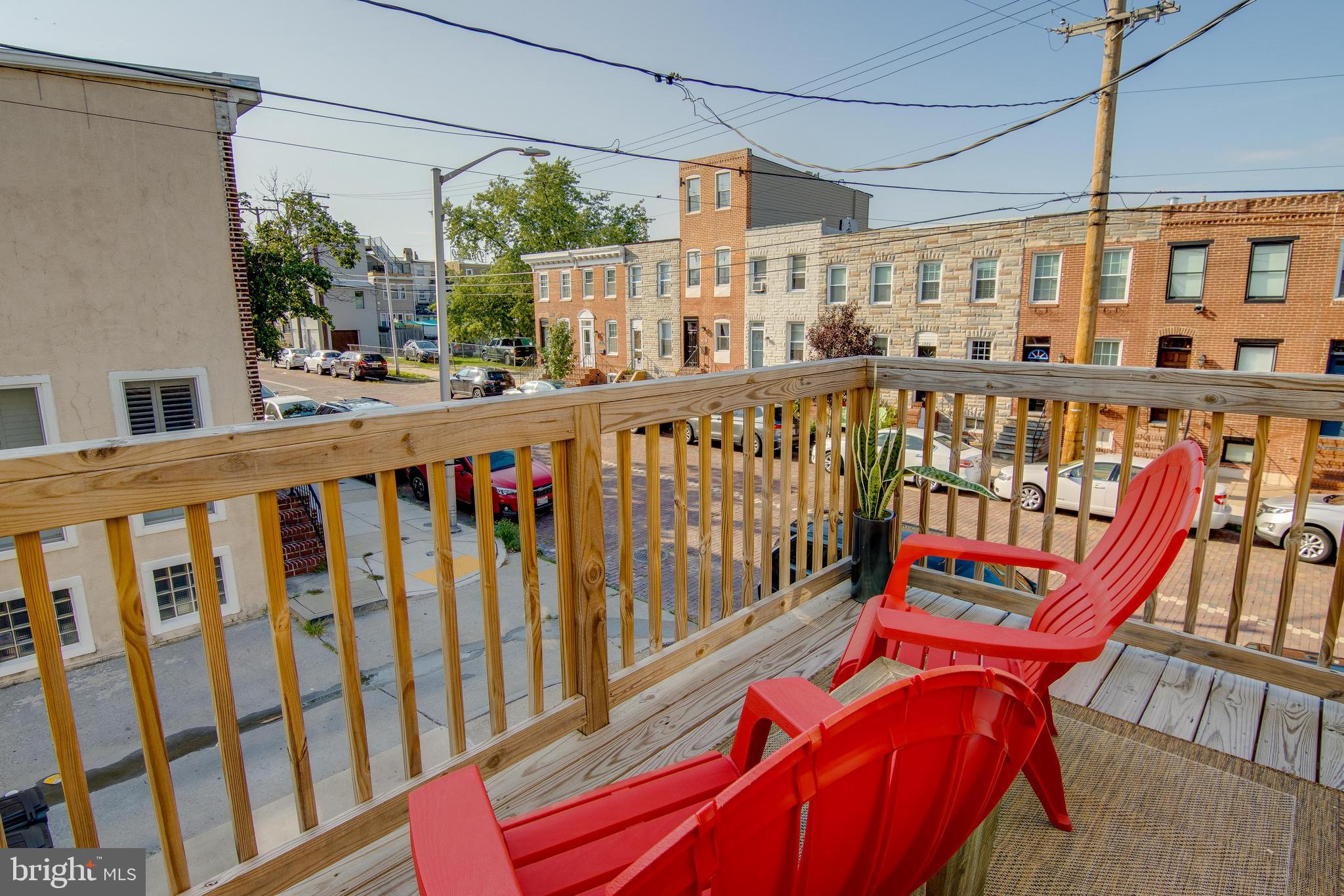 LOCUST POINT - Residential