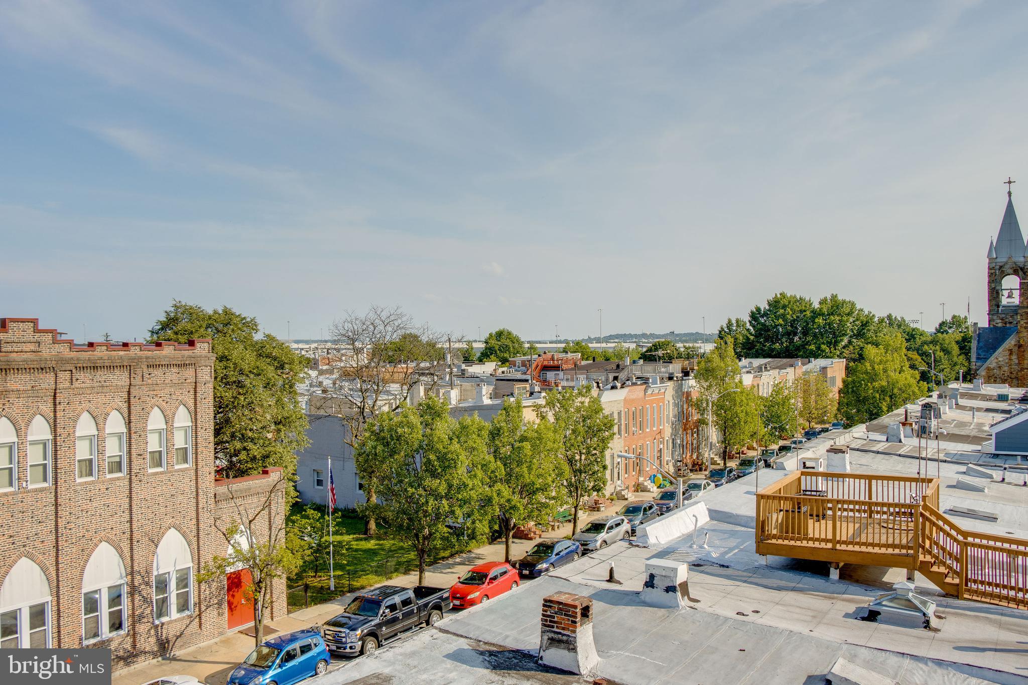 LOCUST POINT - Residential