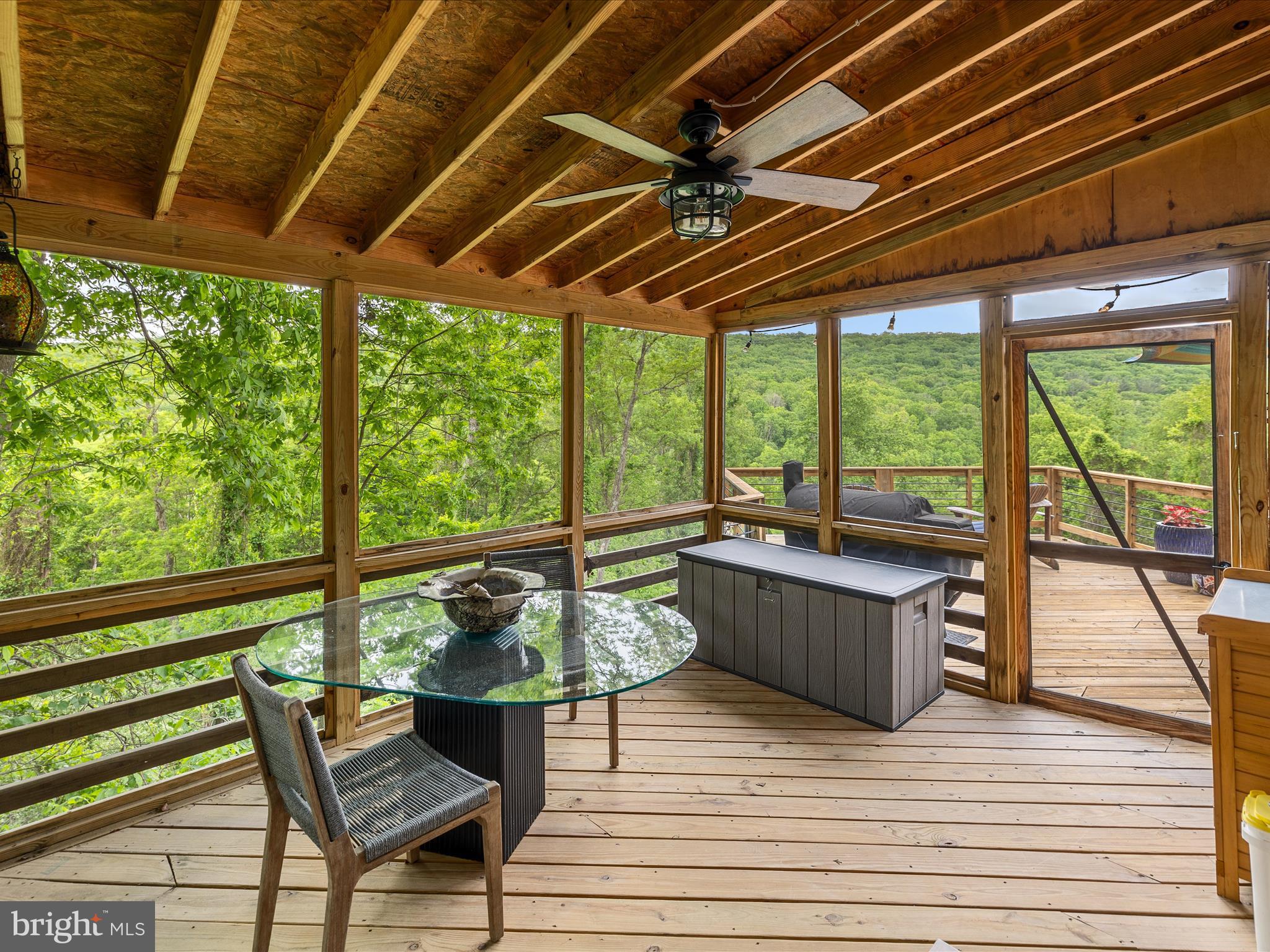 TROUT POND - Residential