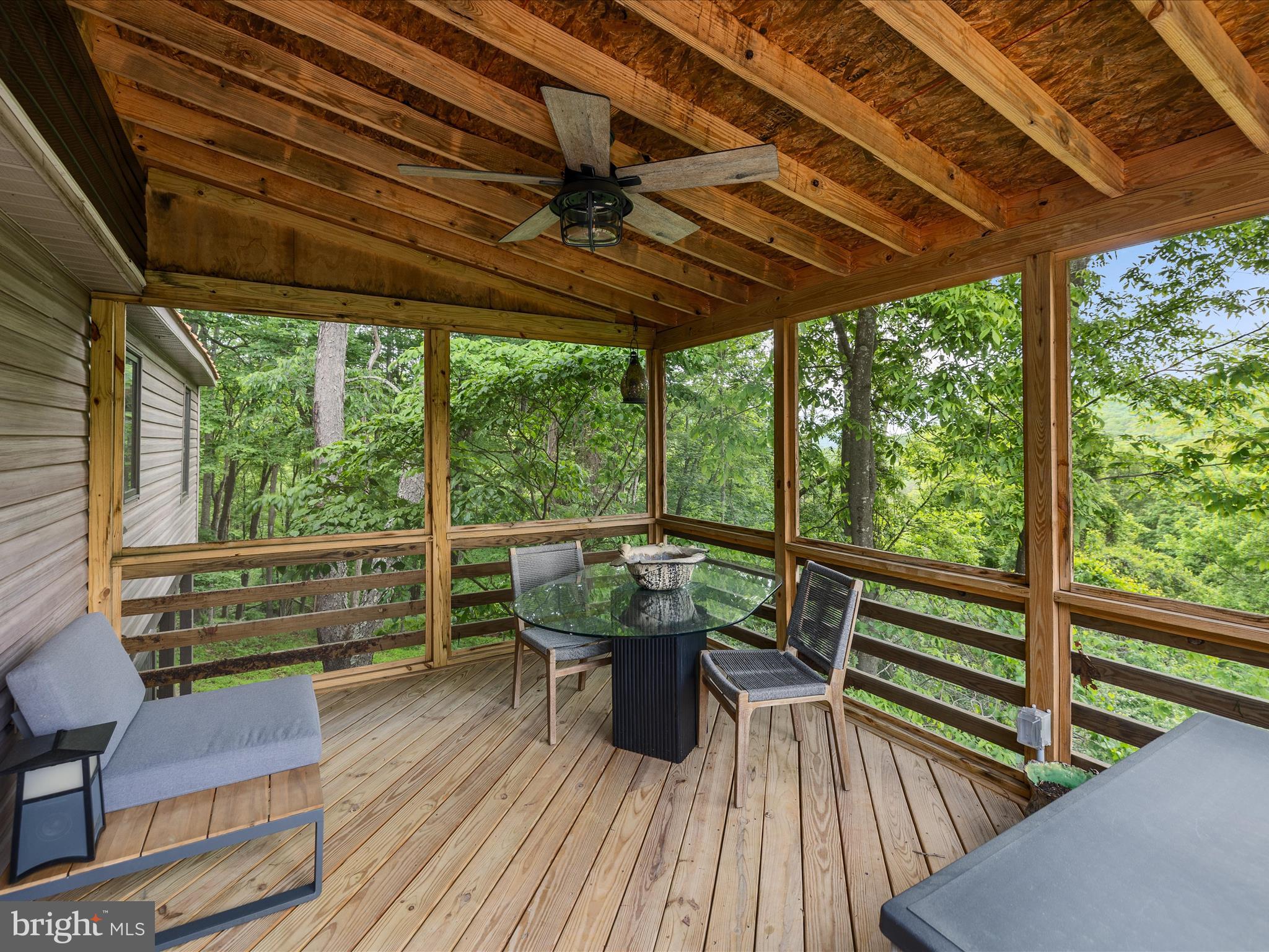 TROUT POND - Residential