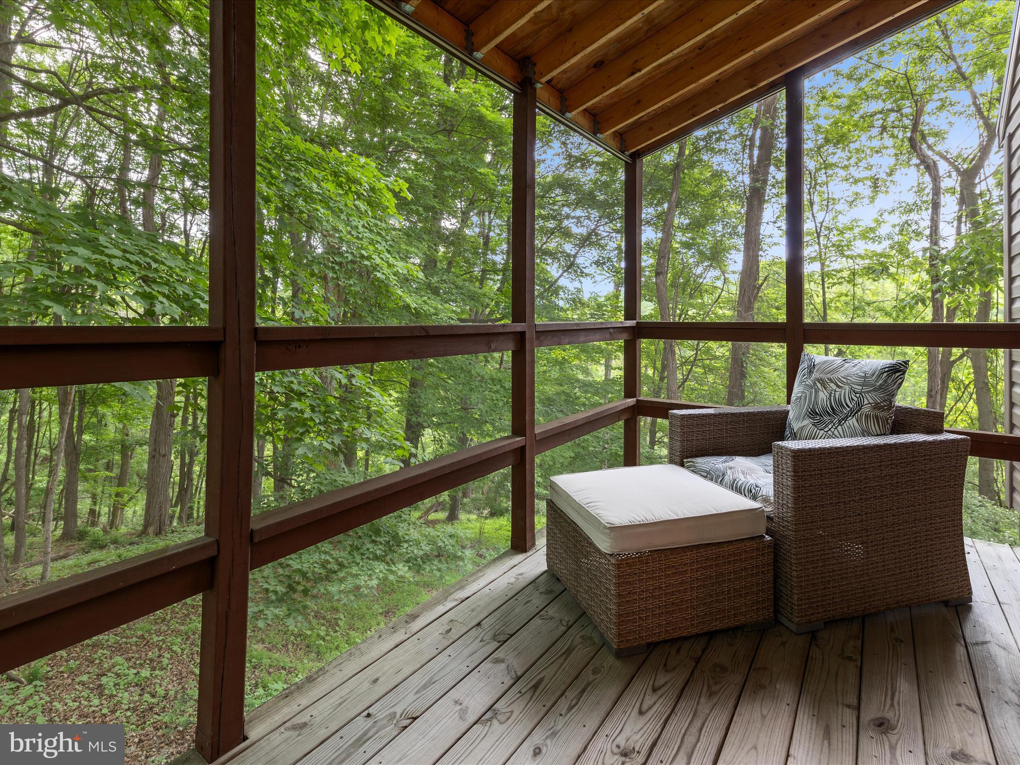 TROUT POND - Residential