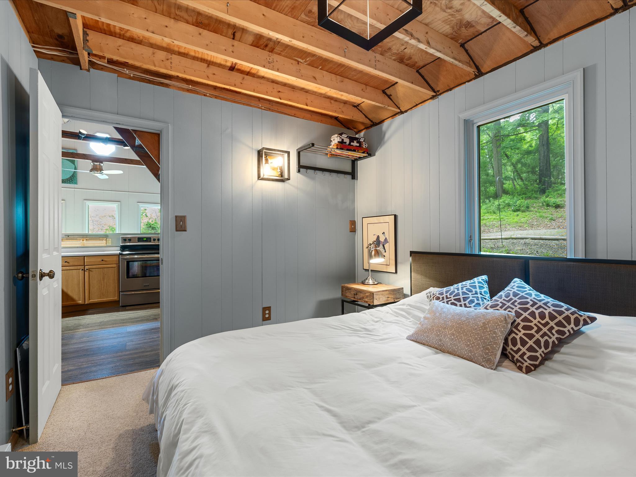 TROUT POND - Residential