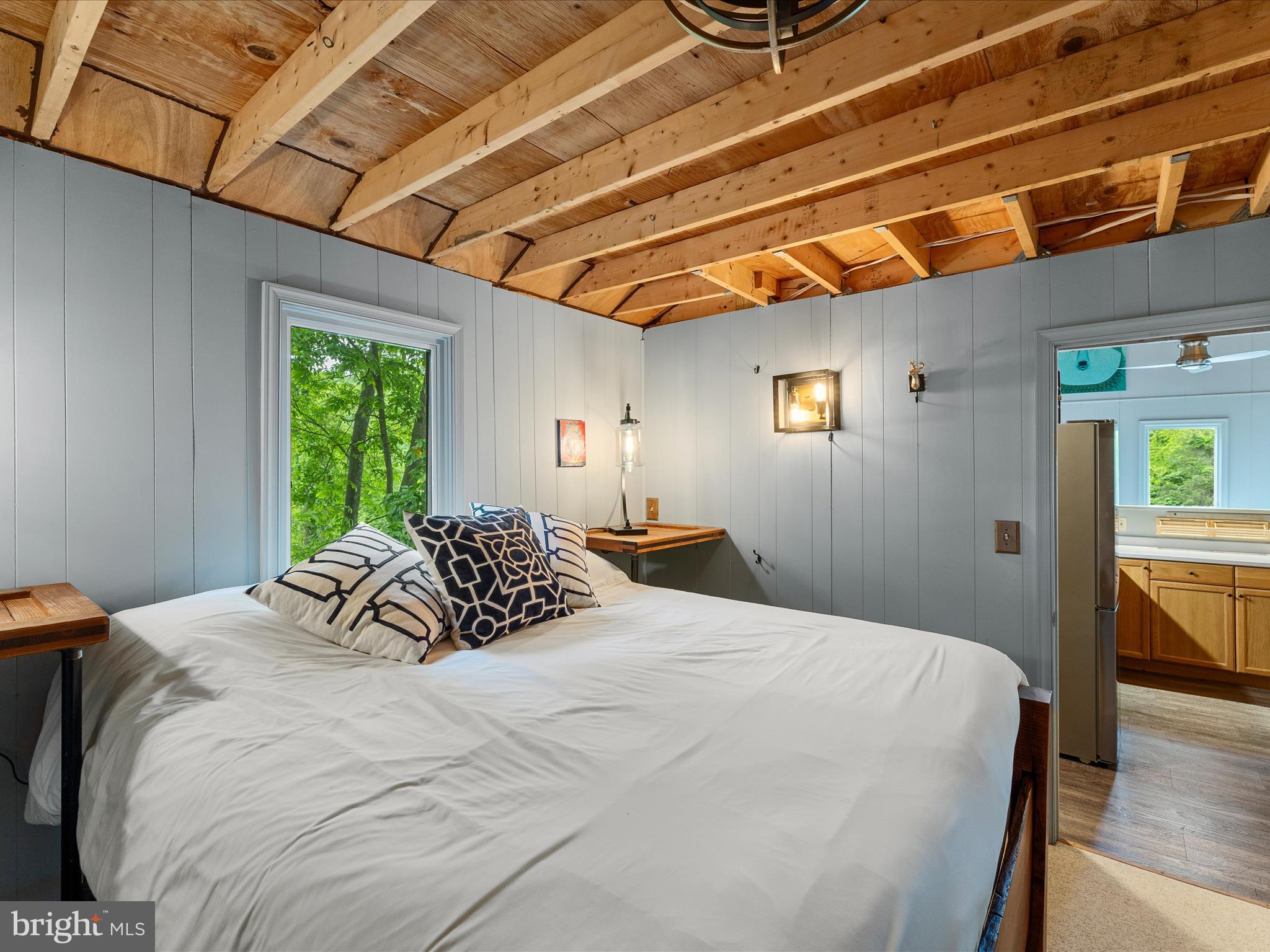 TROUT POND - Residential