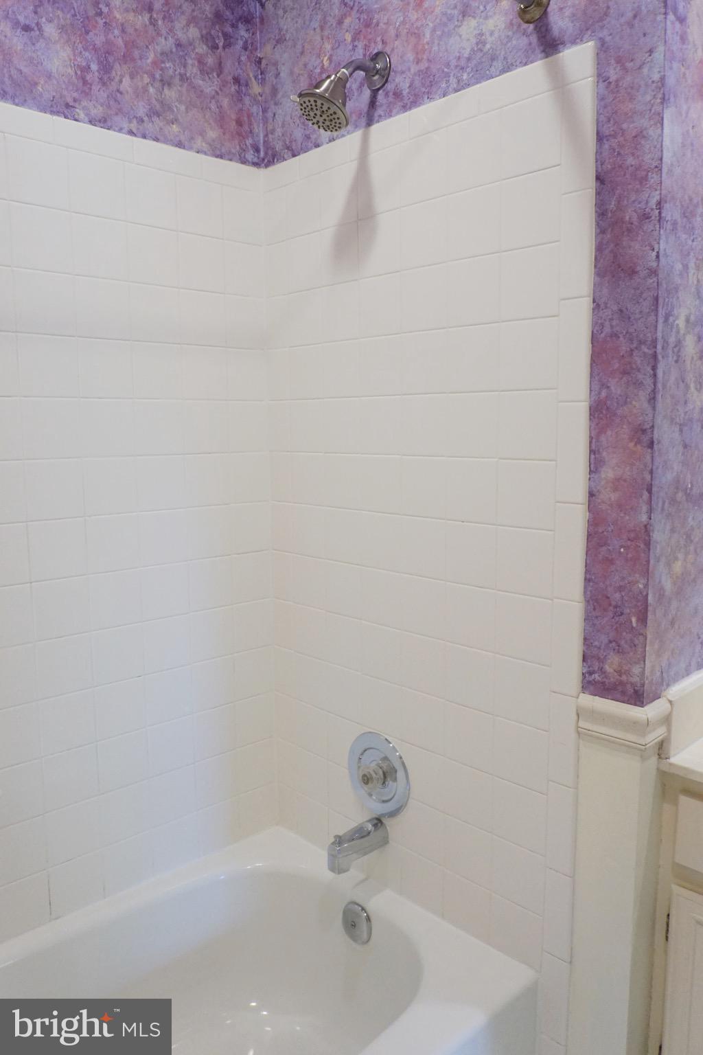 FERNSHIRE FARMS - Residential Lease