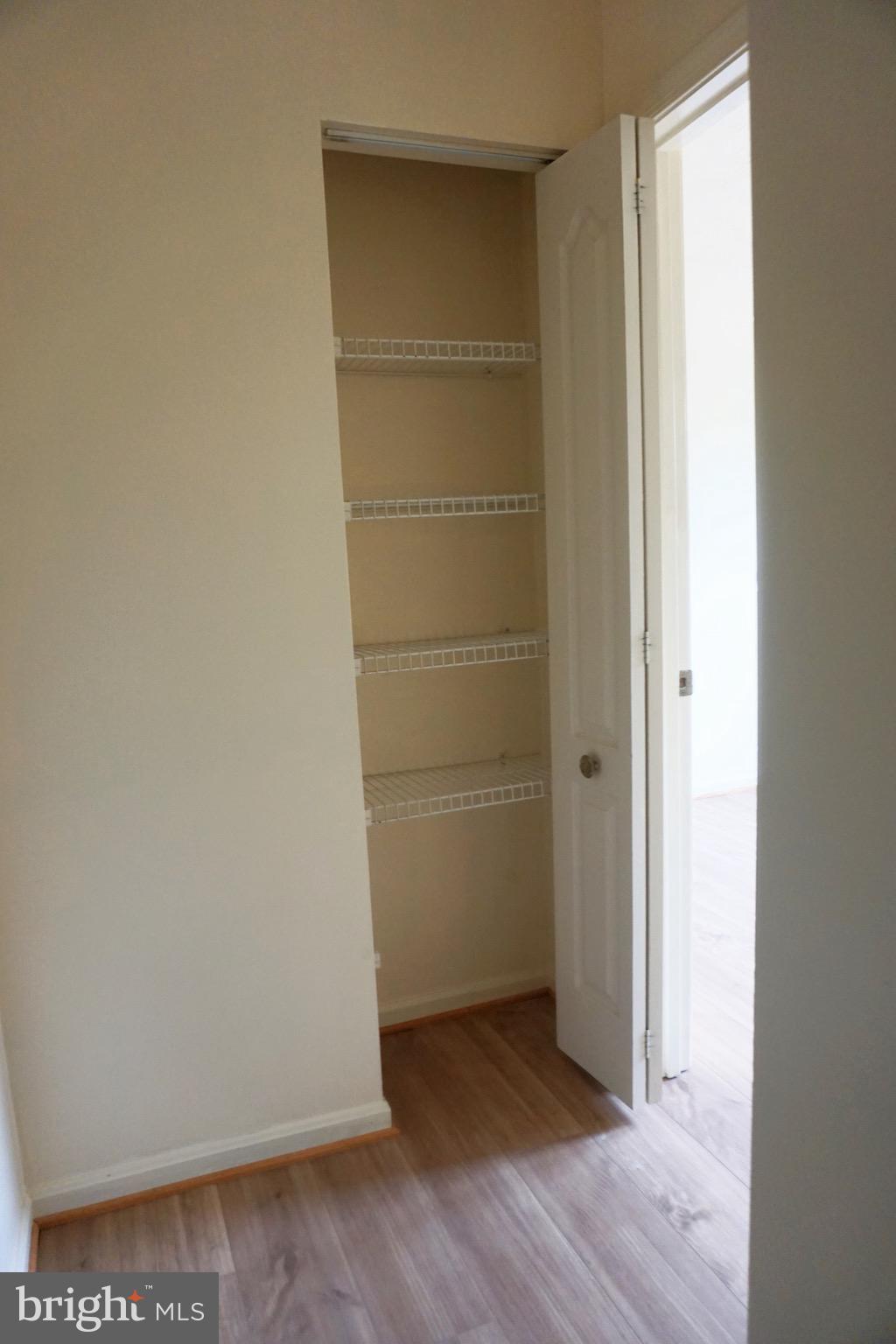 FERNSHIRE FARMS - Residential Lease