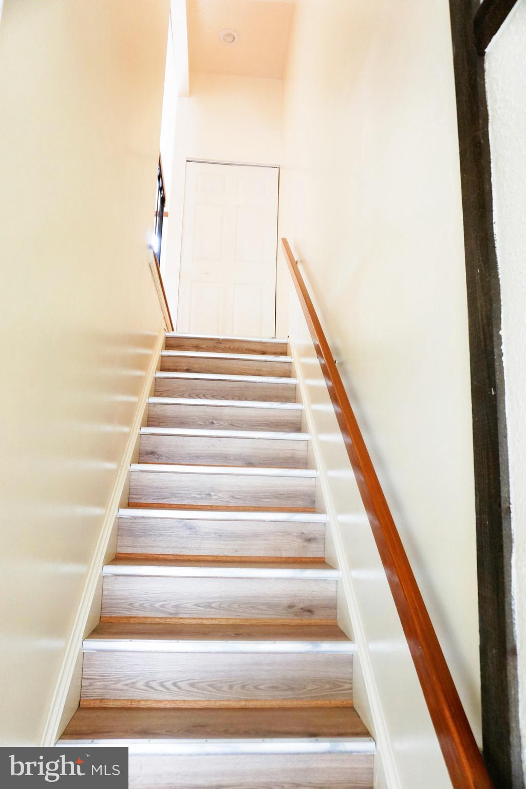 FERNSHIRE FARMS - Residential Lease