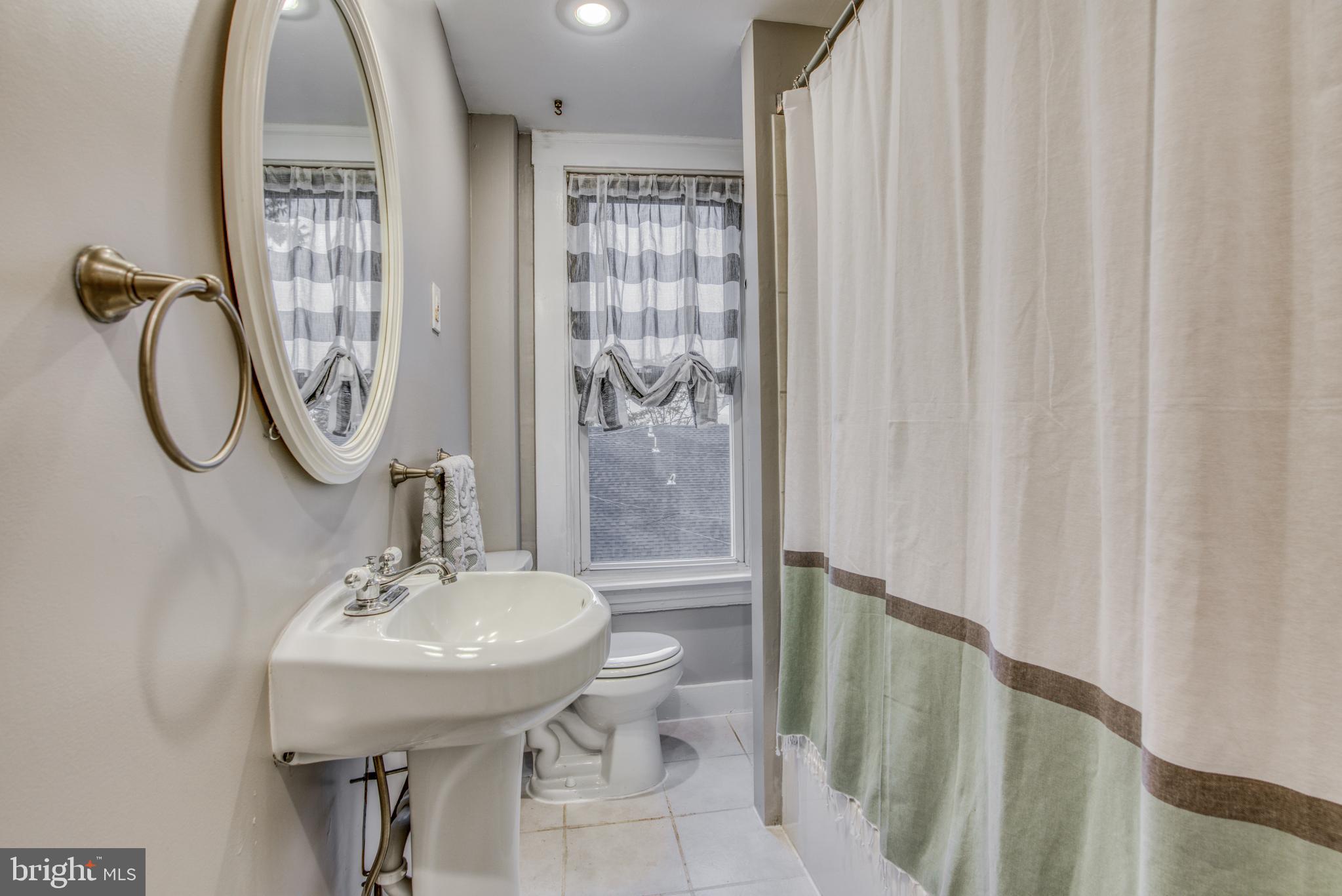 HAMPDEN HISTORIC DISTRICT - Residential