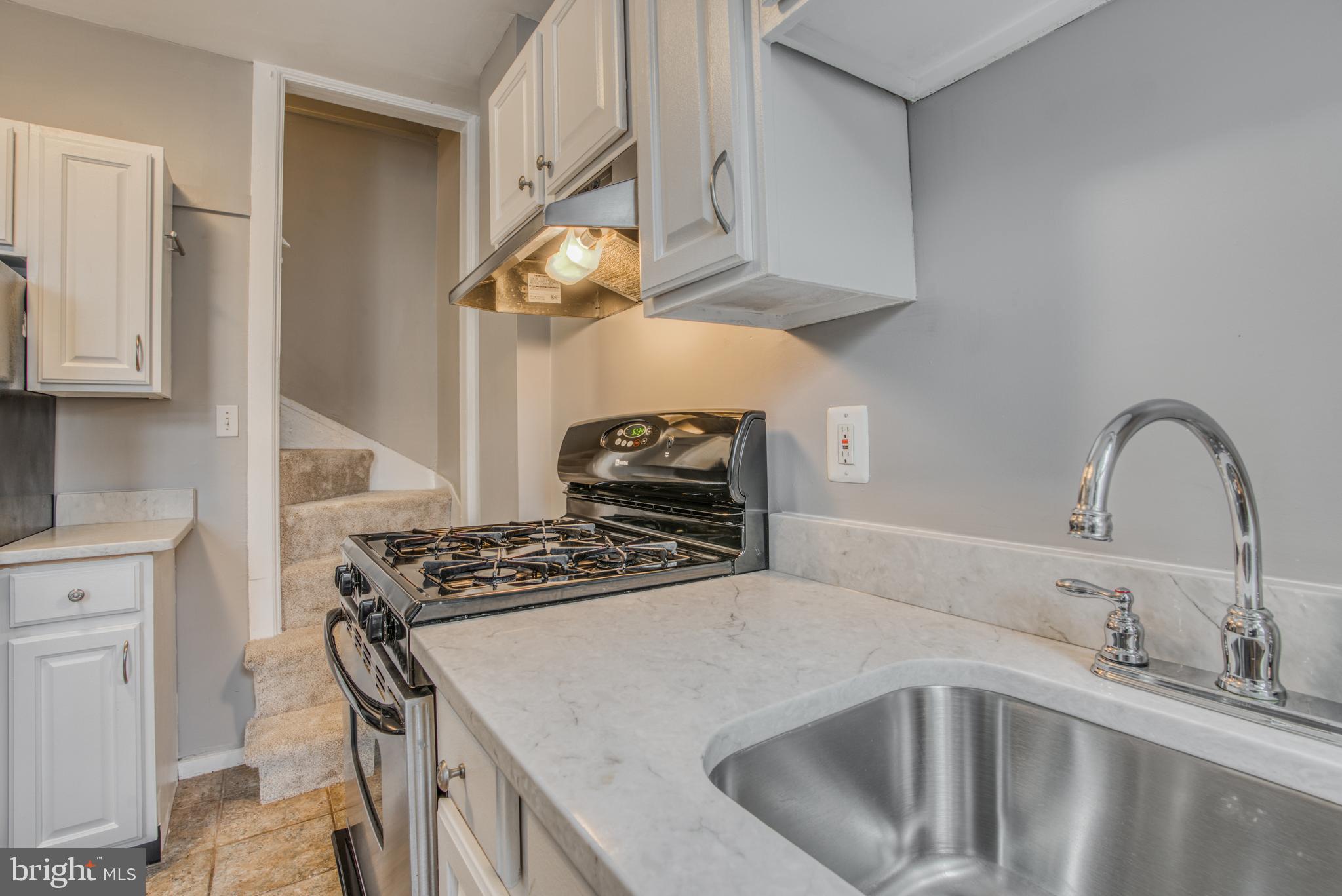 HAMPDEN HISTORIC DISTRICT - Residential