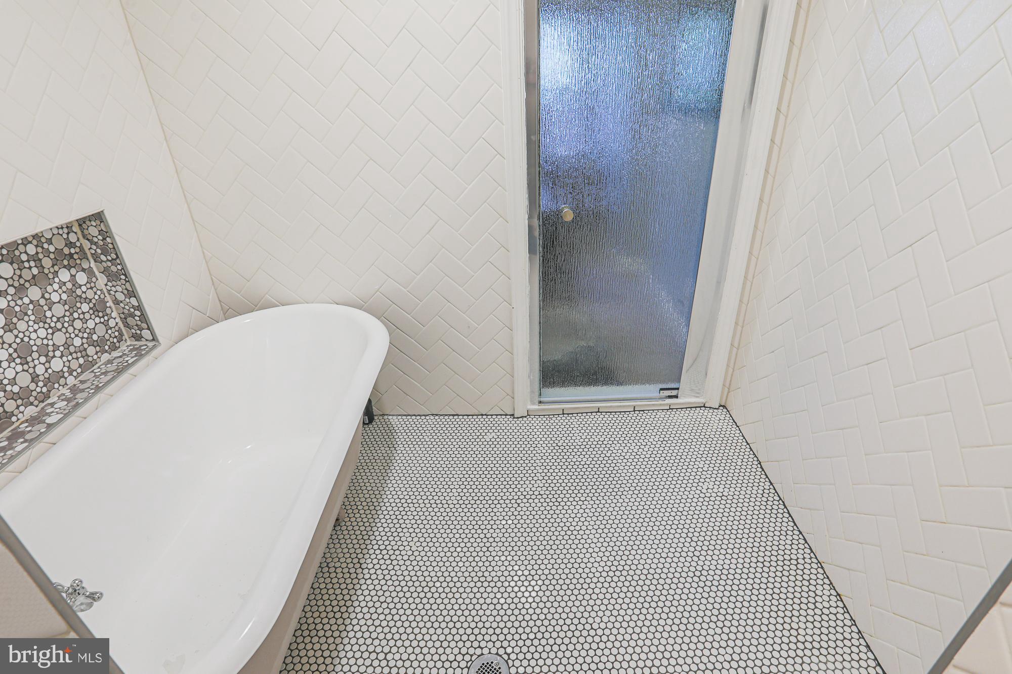 WAVERLY - Residential