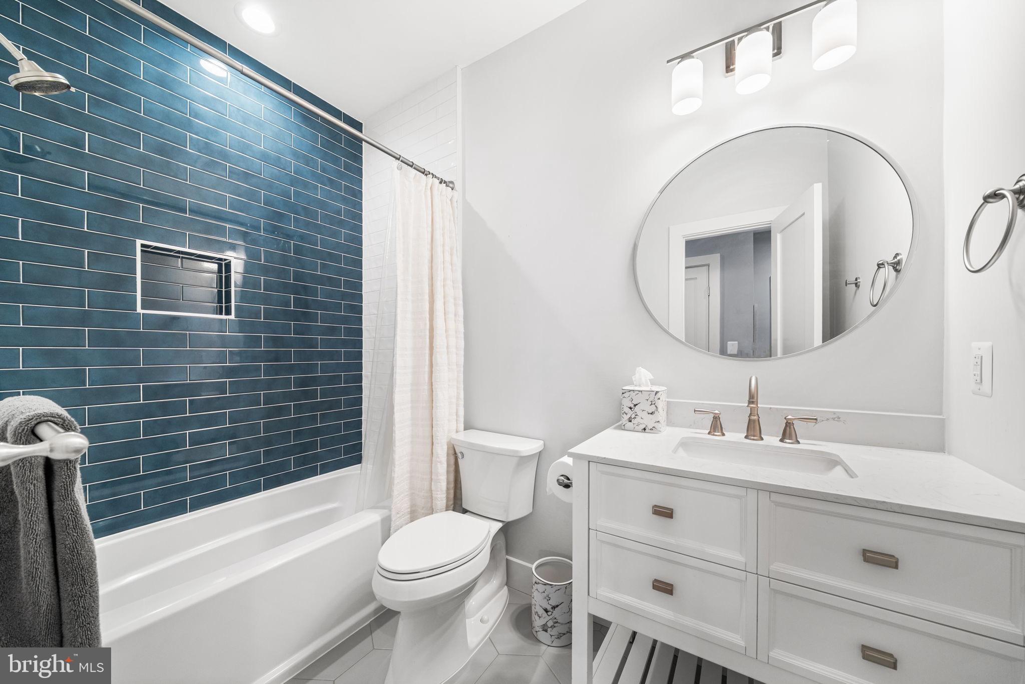 FALLS CHURCH - Residential