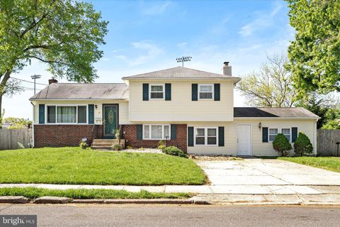 12 WALTON ROAD MOUNT HOLLY NJ 08060
