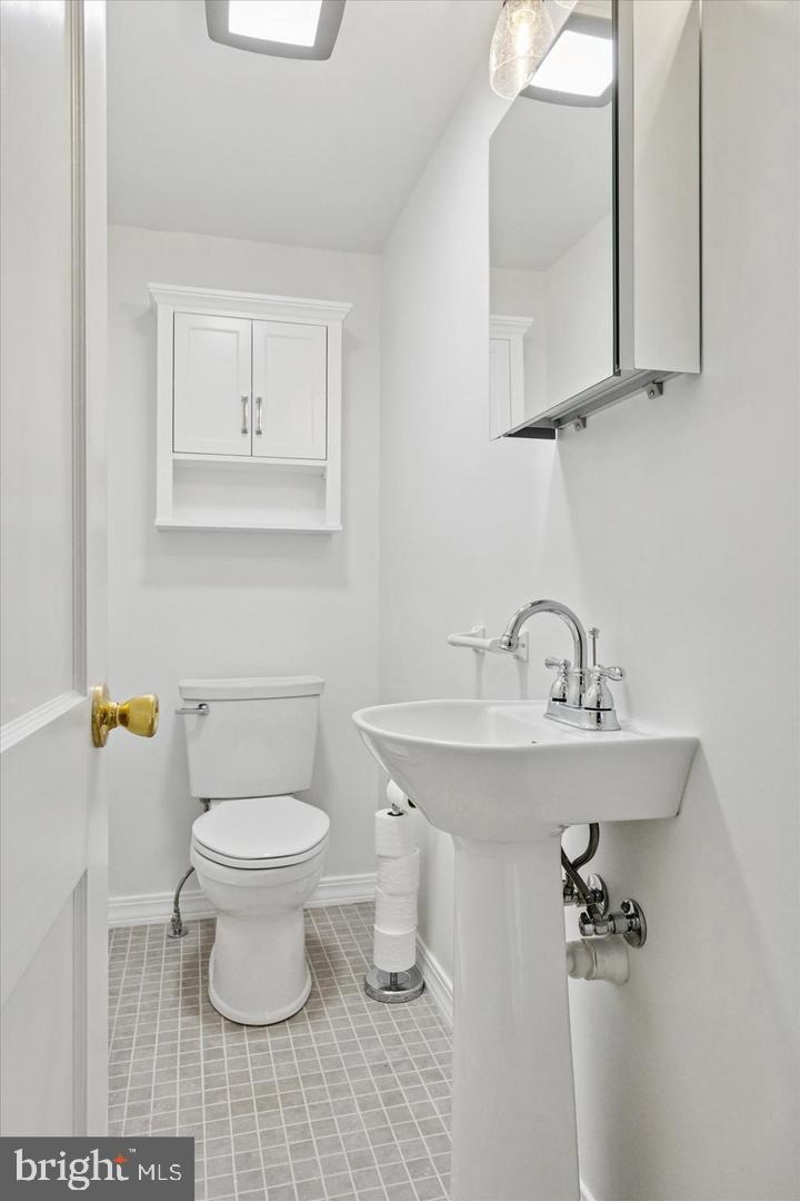 WYNNEWOOD - Residential Lease