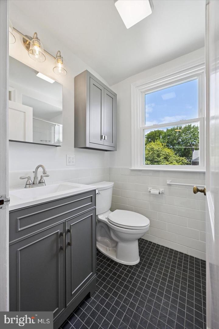 WYNNEWOOD - Residential Lease