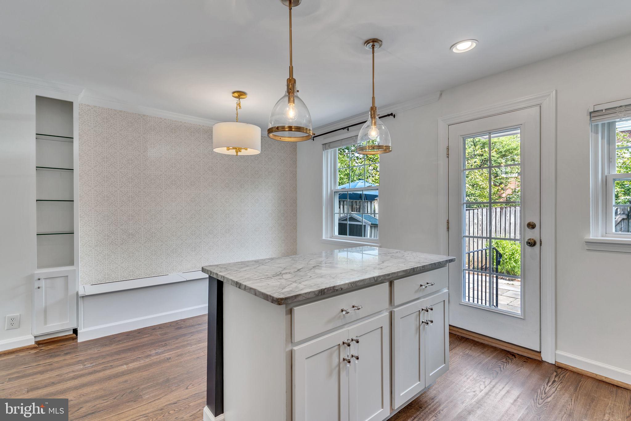 FAIRLINGTON GLEN - Residential Lease