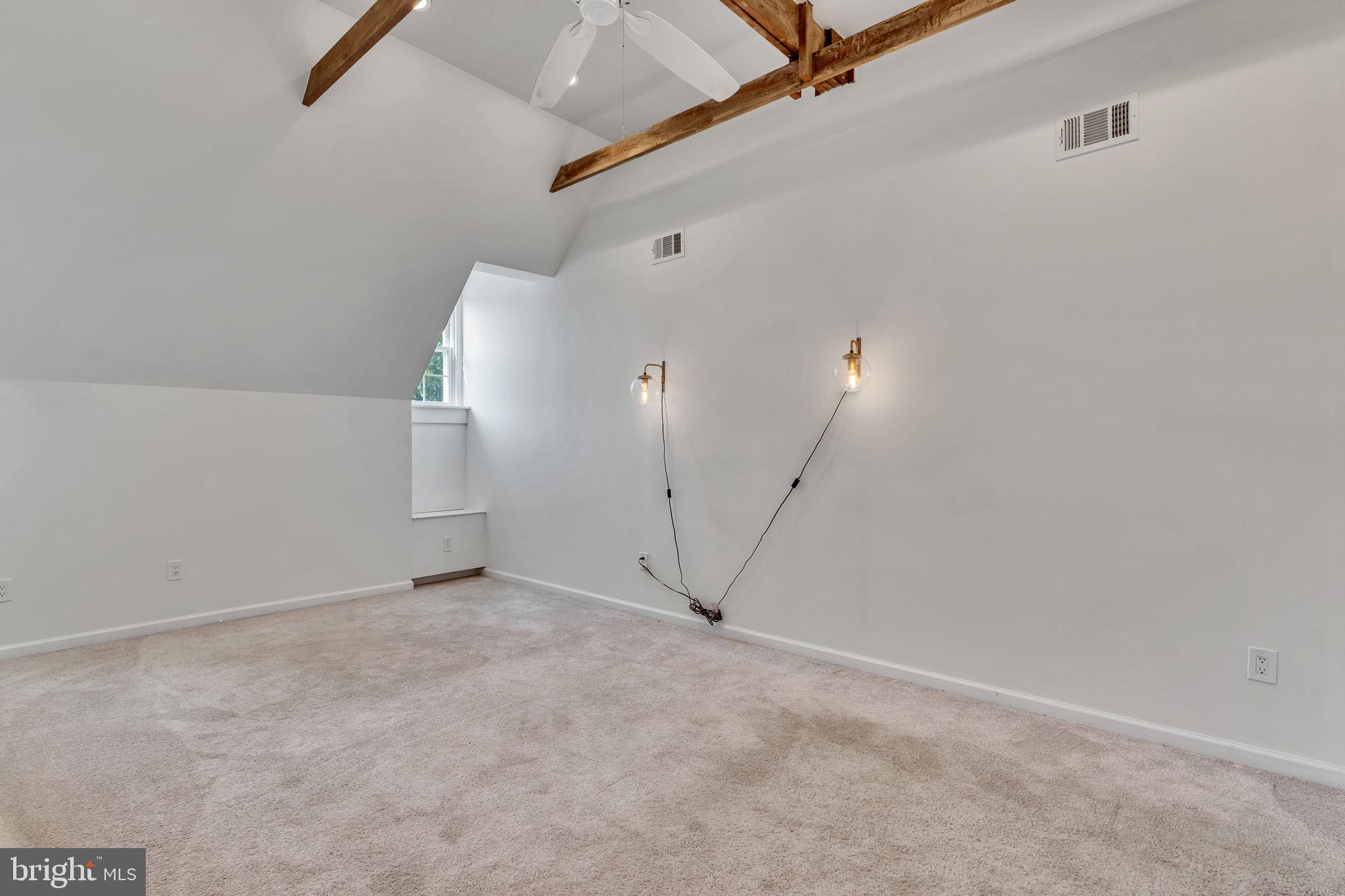 FAIRLINGTON GLEN - Residential Lease