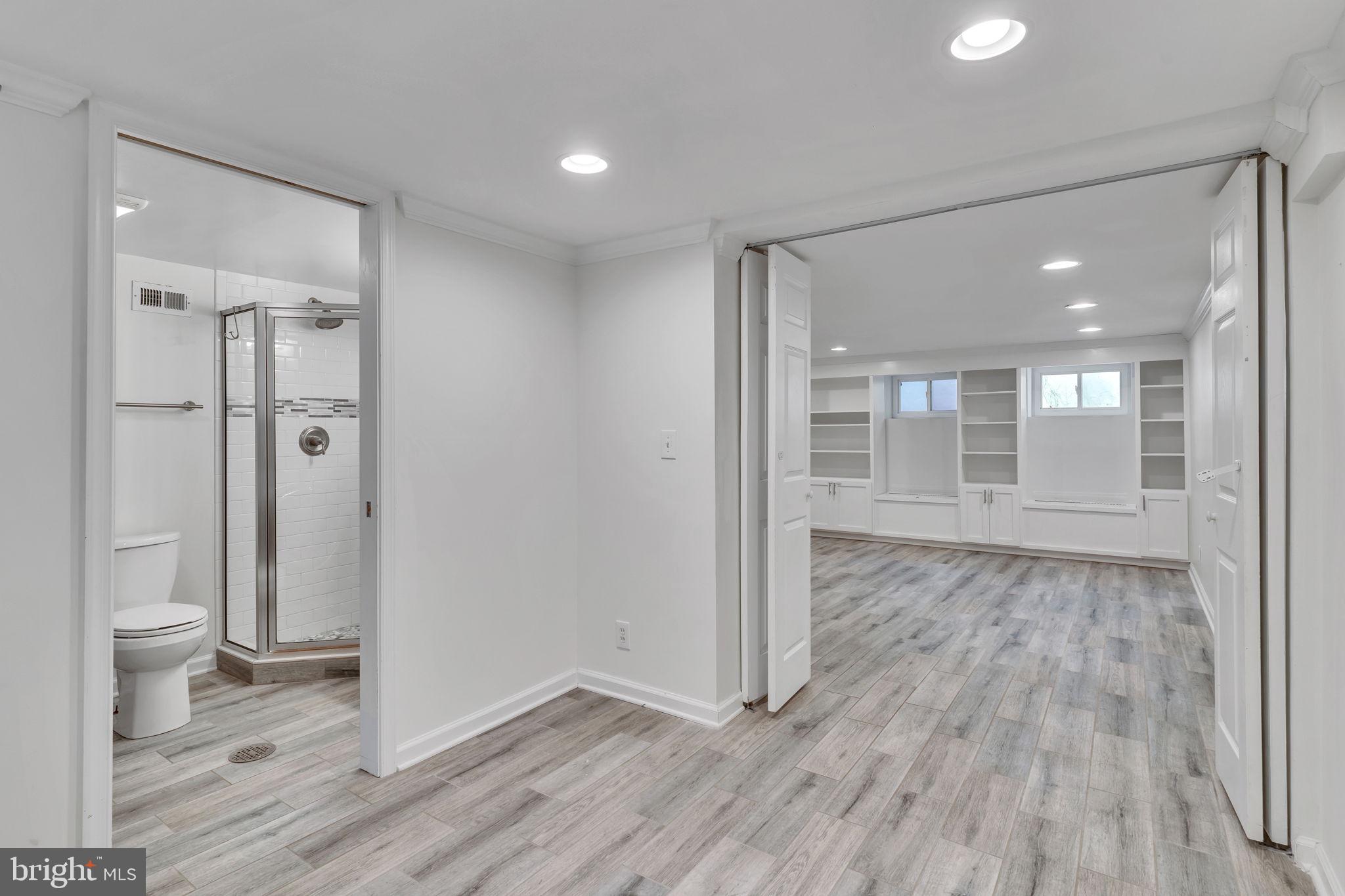 FAIRLINGTON GLEN - Residential Lease