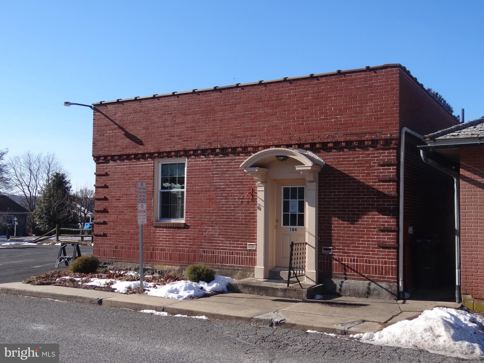 Commercial Office / Retail space available in Morgantown! This affordable commercial property could be just the space you have been looking for to relocate your business. Located in the C-1 zoning district, it offers the possibility for a professional office, small retail, a service establishment or a studio and is currently configured with approx. 575 sq. ft of finished office space and 350 sq. ft. of storage, break room and bathroom. There is public water / sewer, a tankless water heater and a High Efficiency Mini-Split HVAC system. This building also offers the possibility of renovating and converting it to 1 or 2 Residential units. Consult Caernarvon Twp. for all zoning possibilities. A great location with on and off-street parking at a very affordable price!