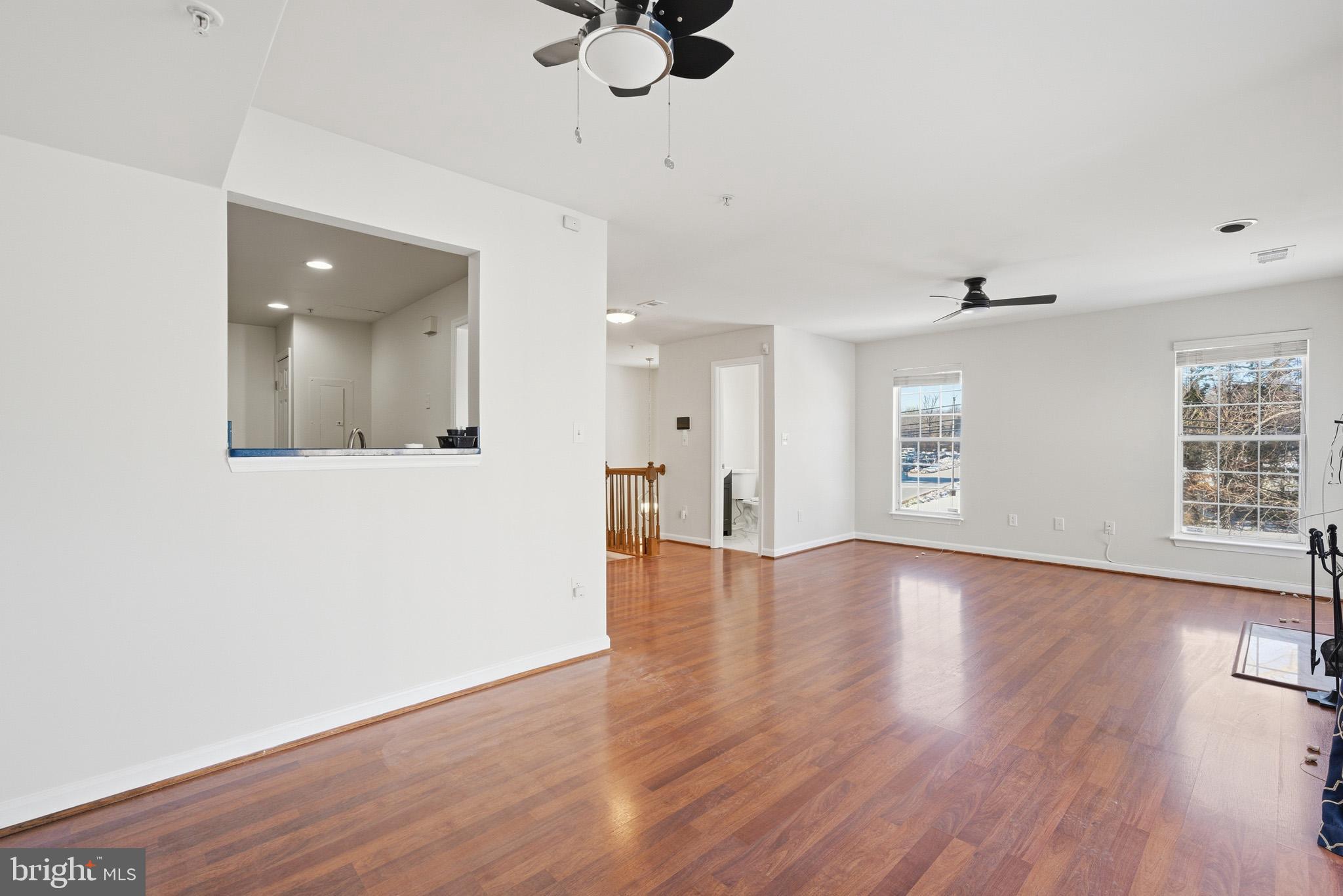 KINGS COUNCIL CONDO - Residential