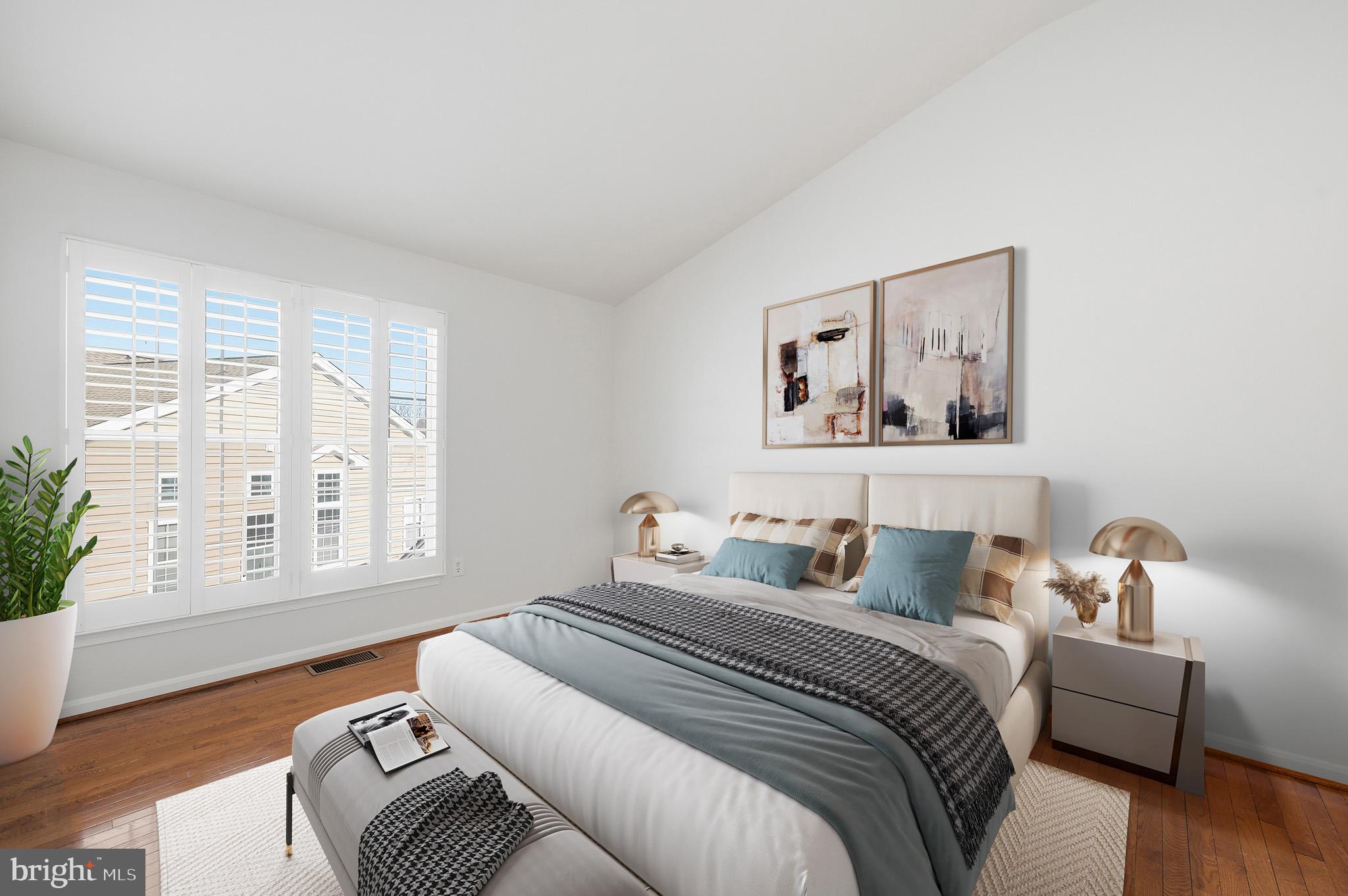 KINGS COUNCIL CONDO - Residential