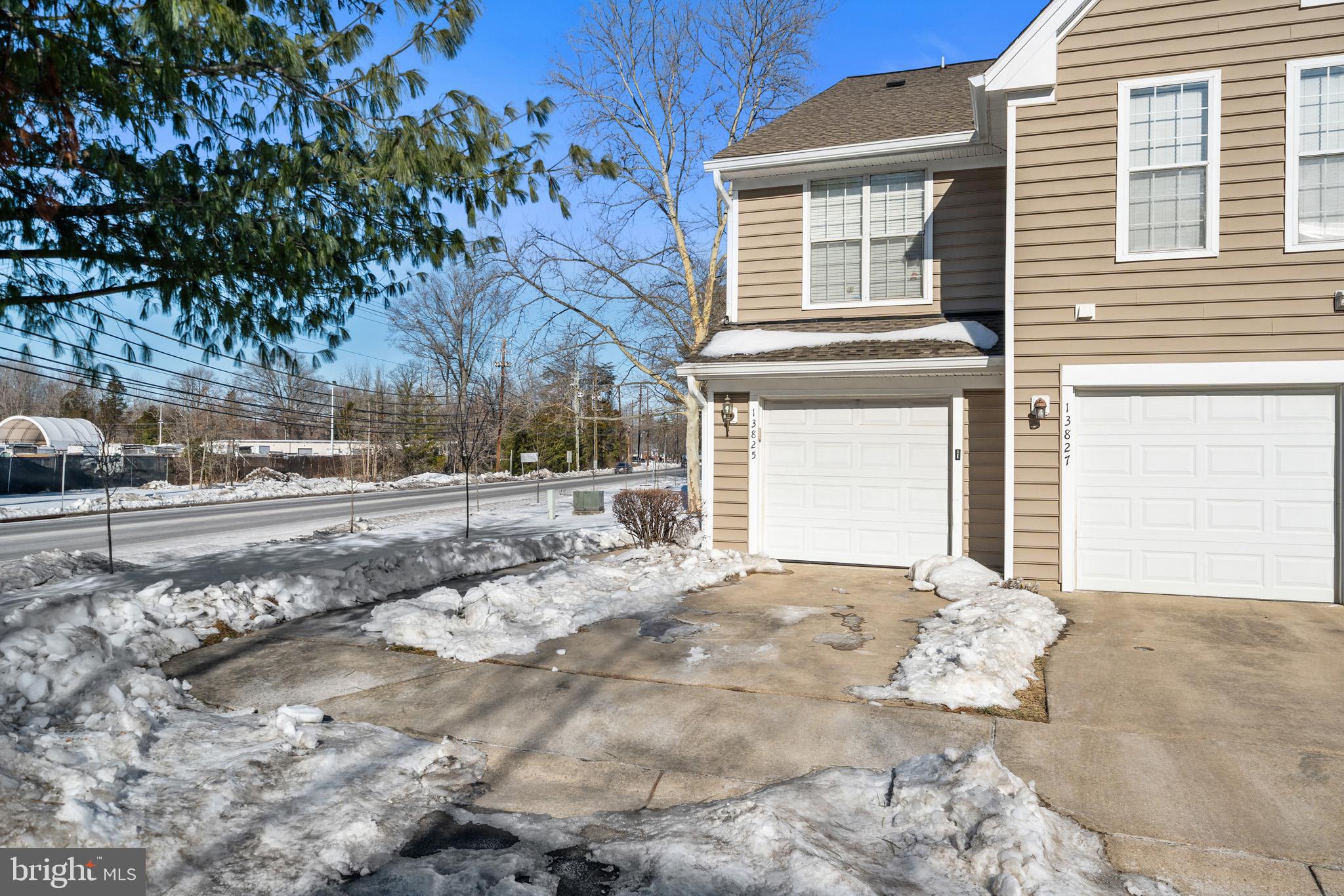 KINGS COUNCIL CONDO - Residential