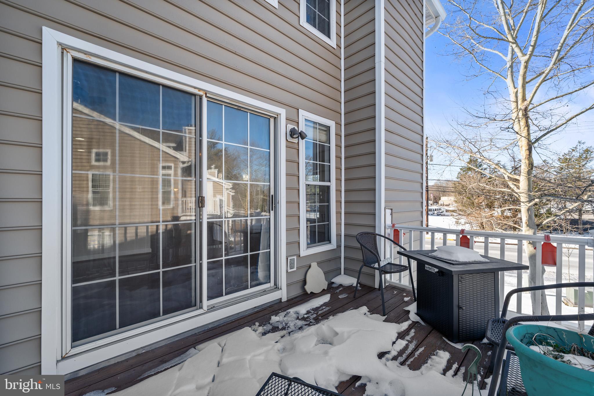 KINGS COUNCIL CONDO - Residential