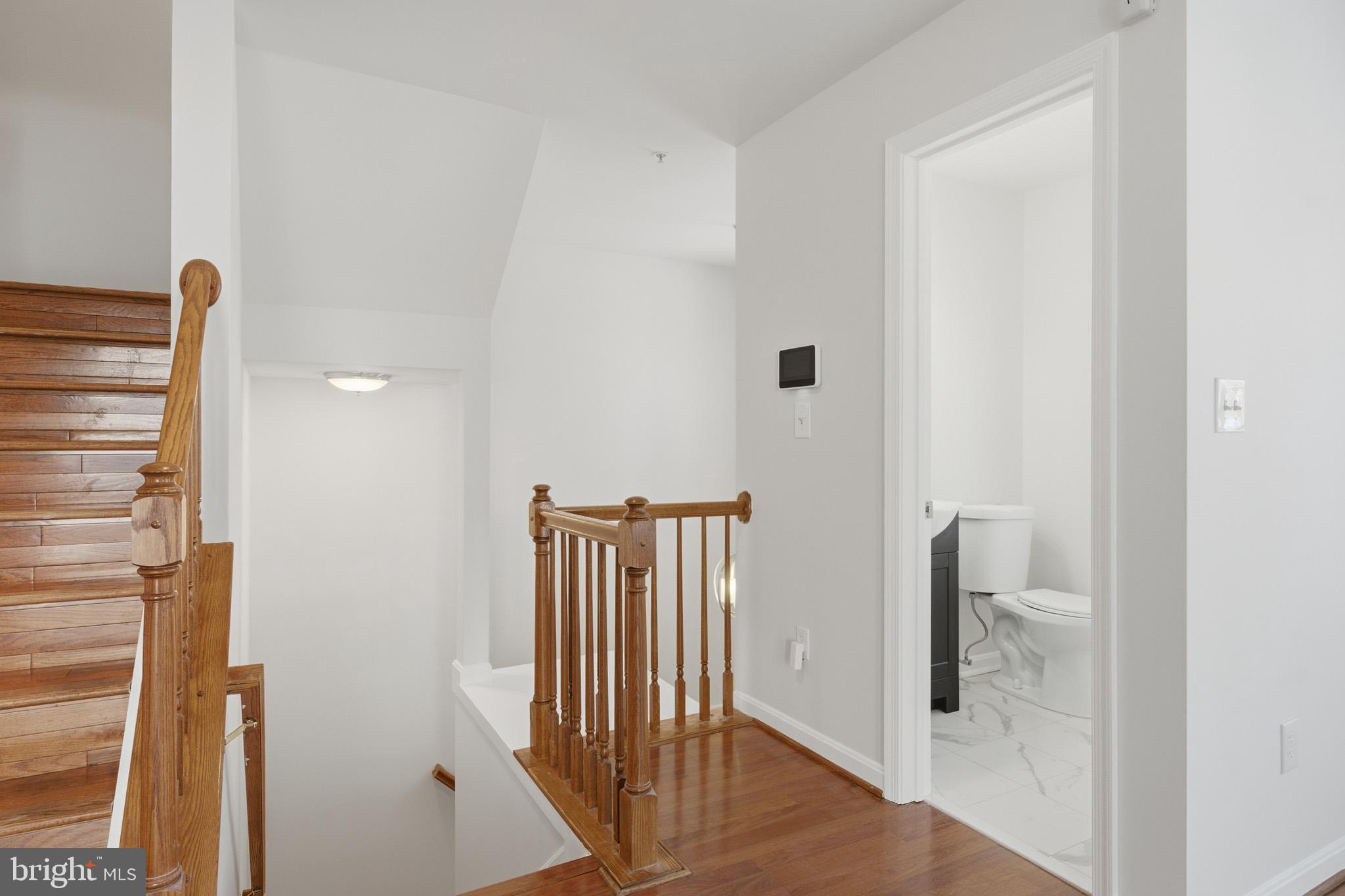 KINGS COUNCIL CONDO - Residential