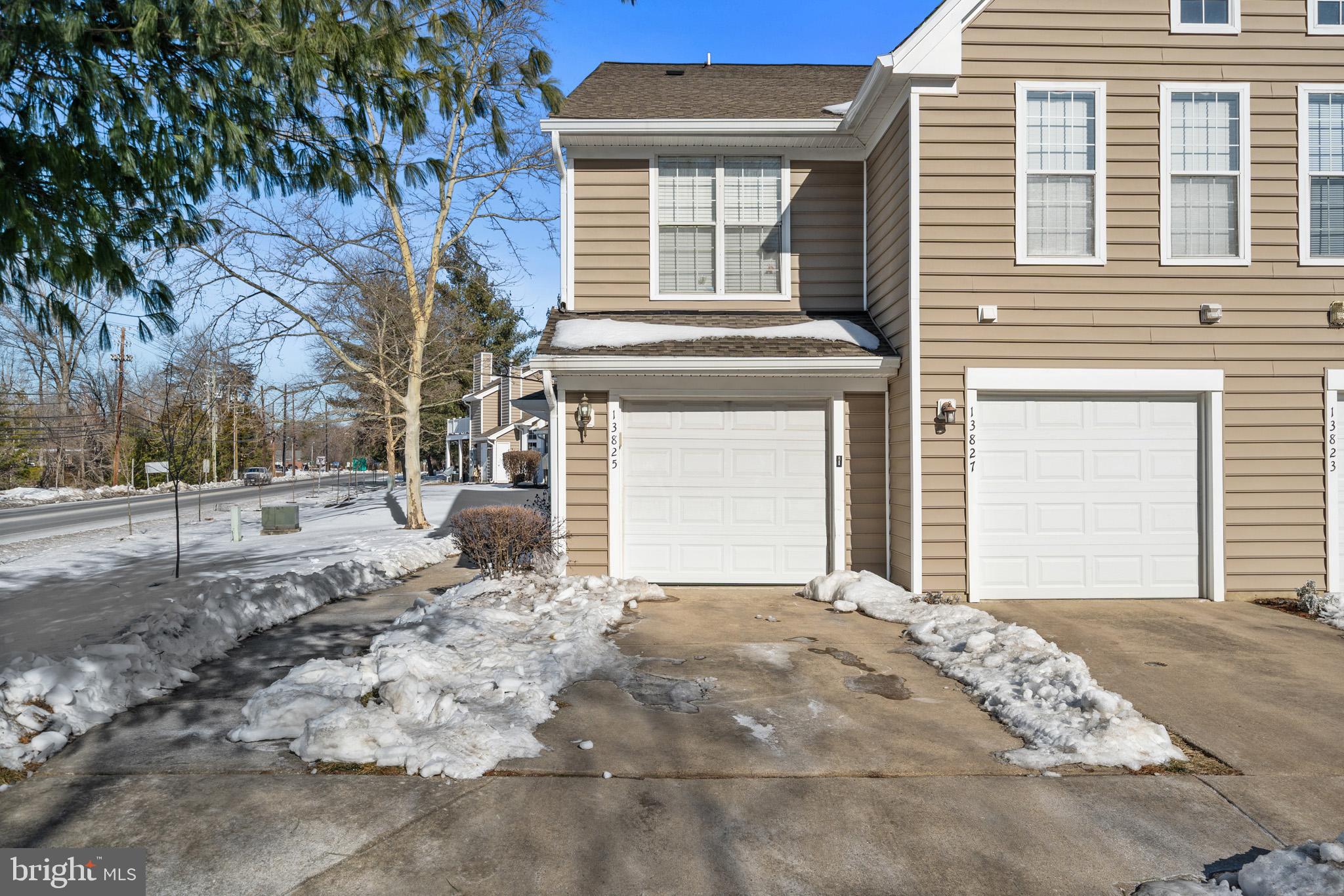 KINGS COUNCIL CONDO - Residential