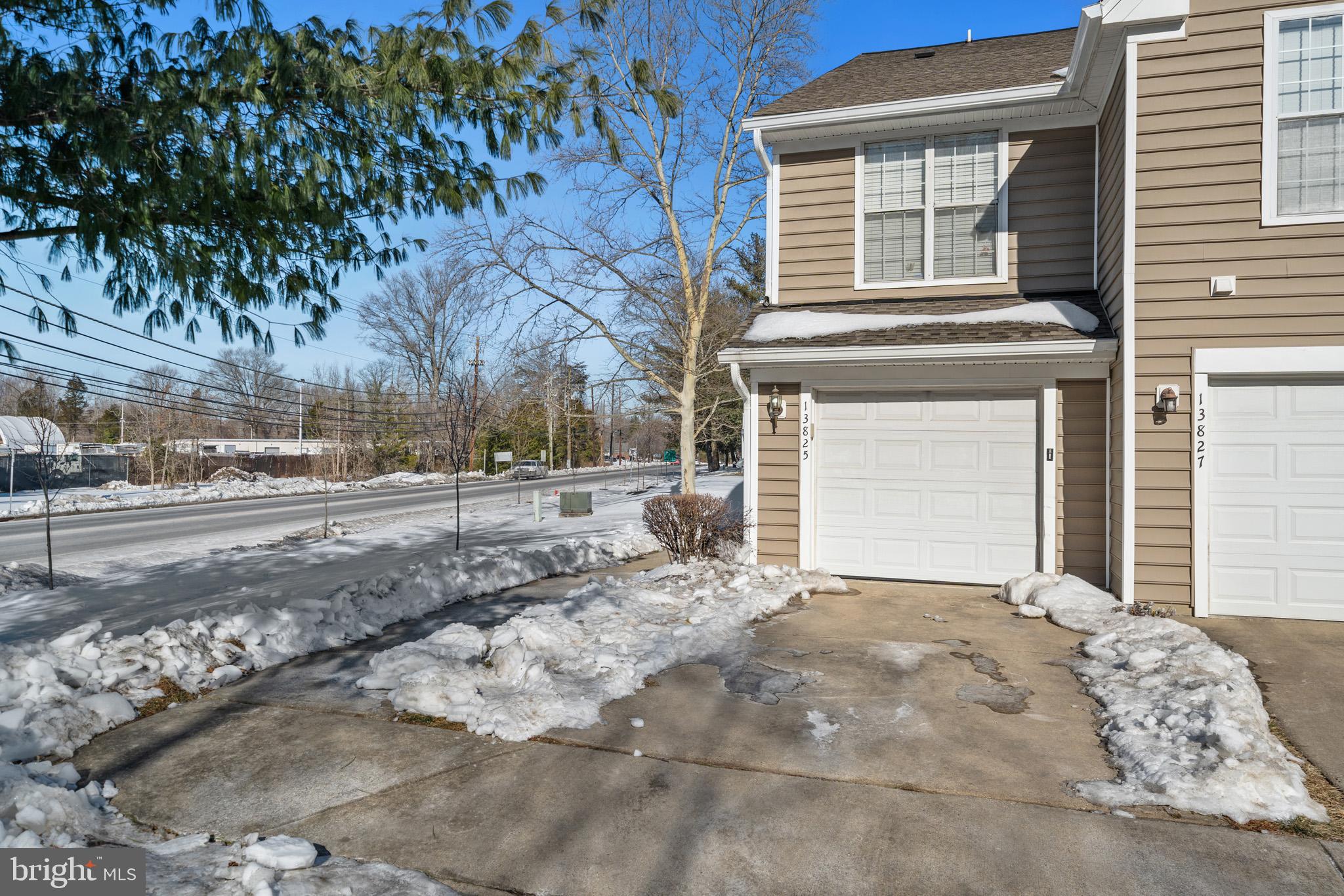 KINGS COUNCIL CONDO - Residential