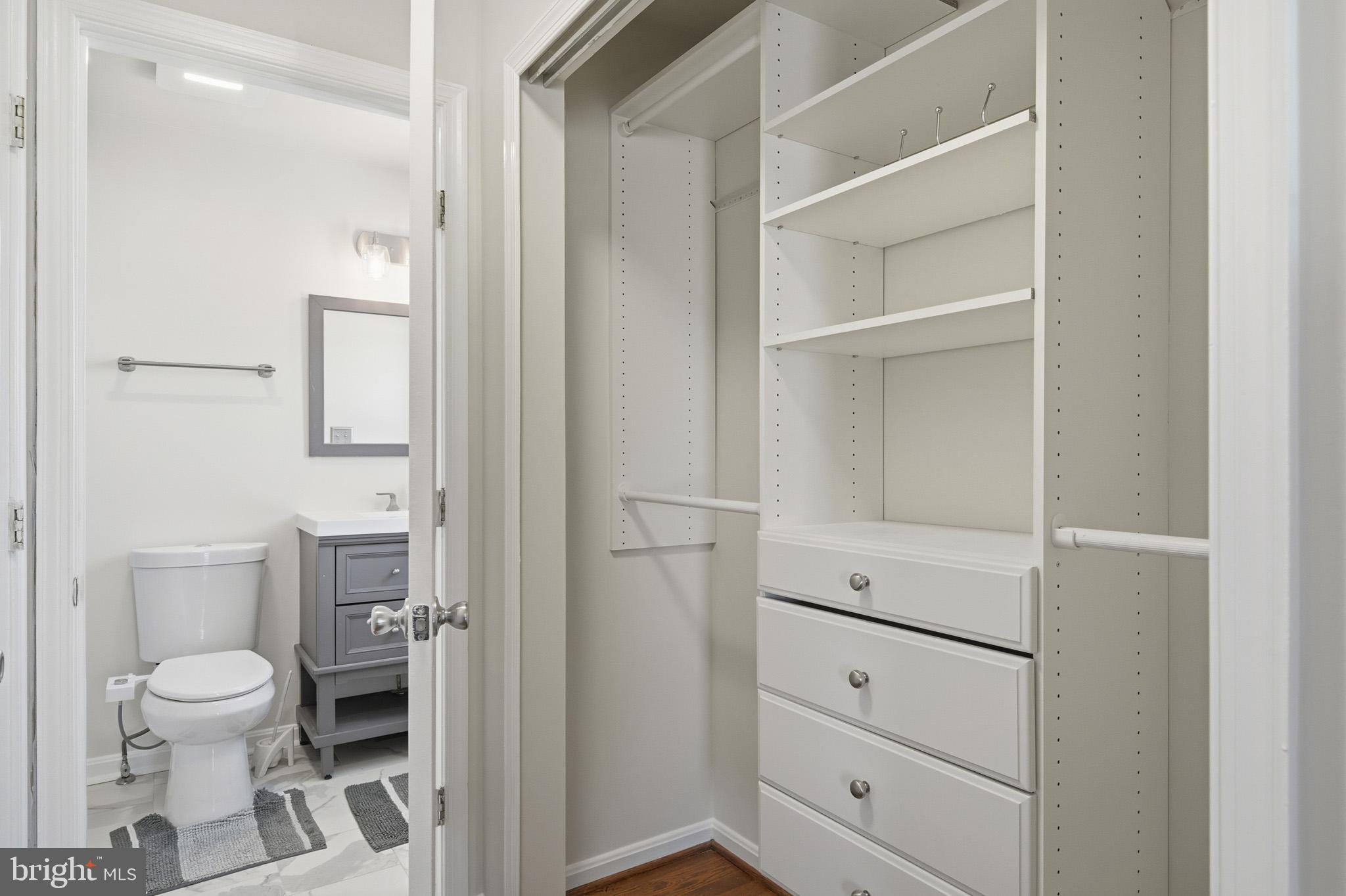 KINGS COUNCIL CONDO - Residential