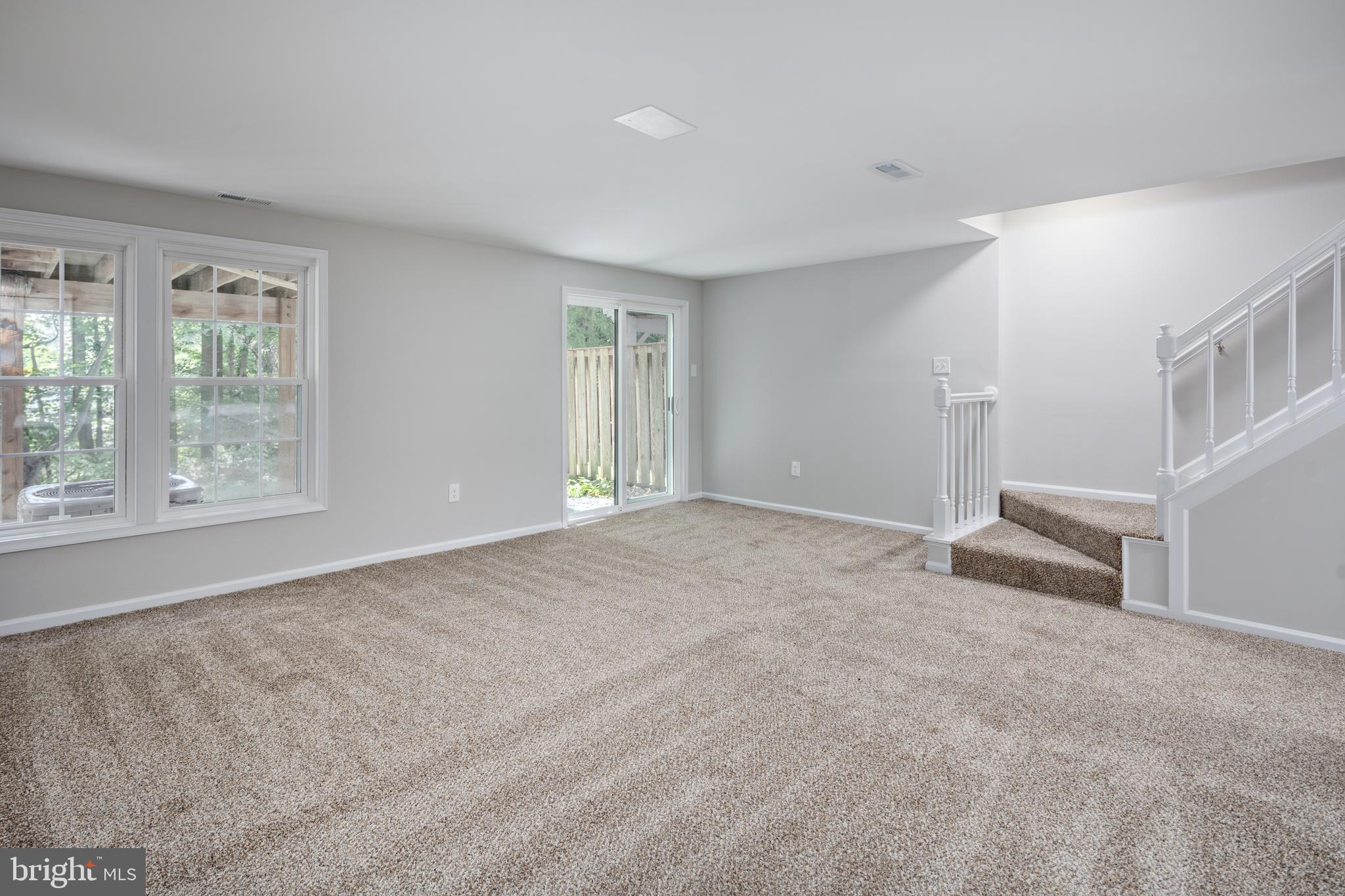 WHITE OAK - Residential