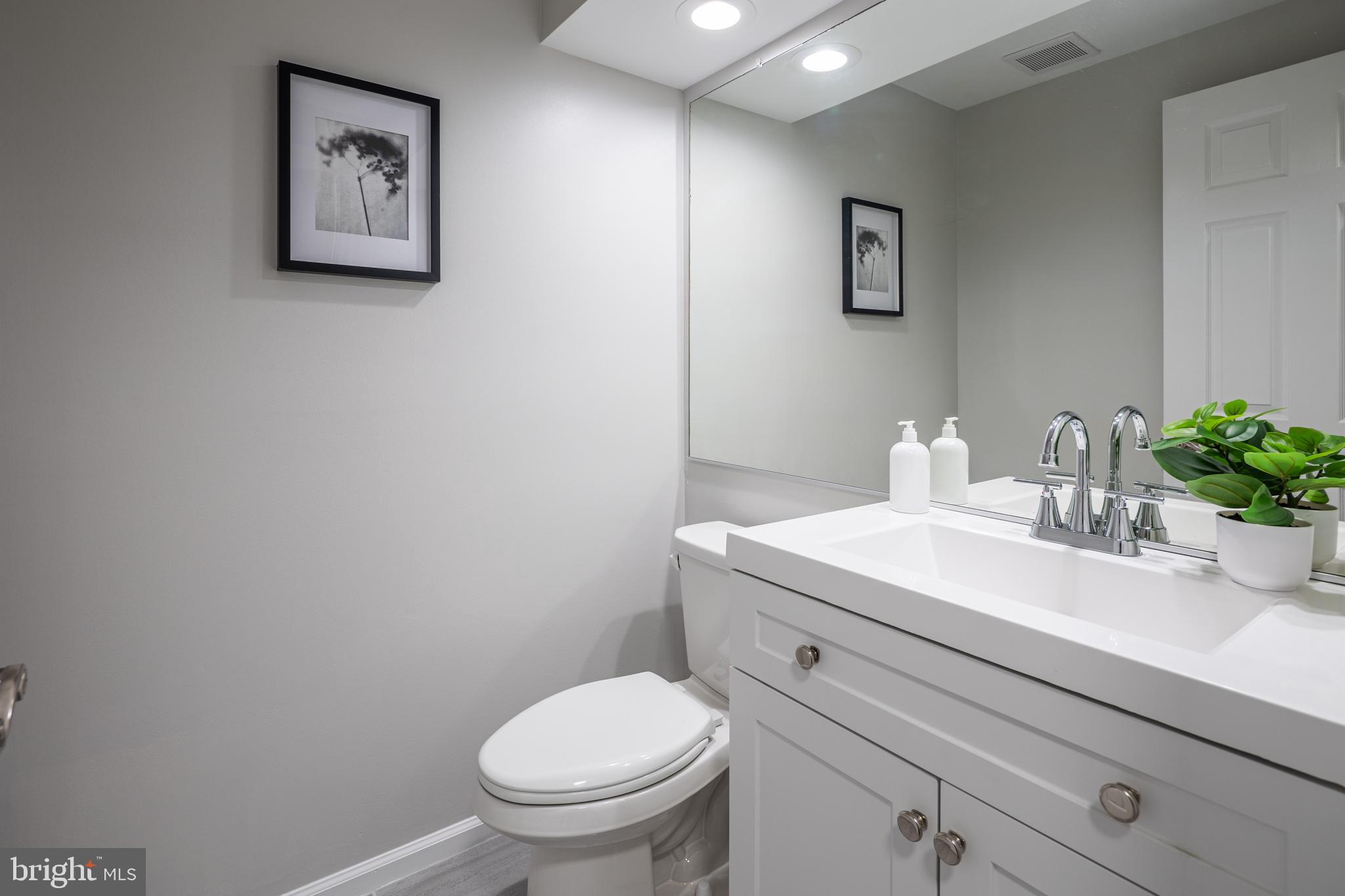 WHITE OAK - Residential