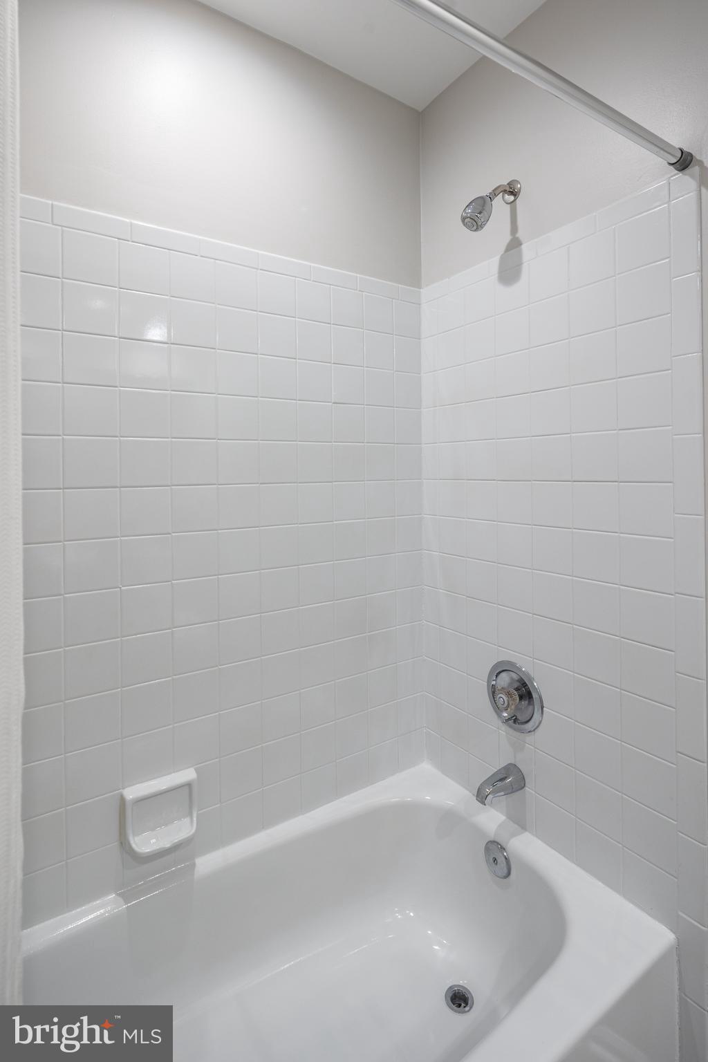 WHITE OAK - Residential