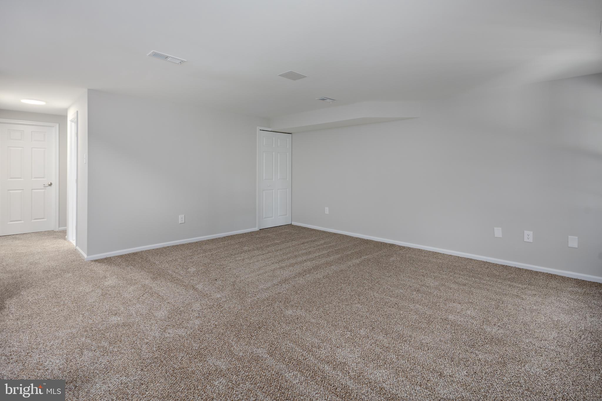 WHITE OAK - Residential