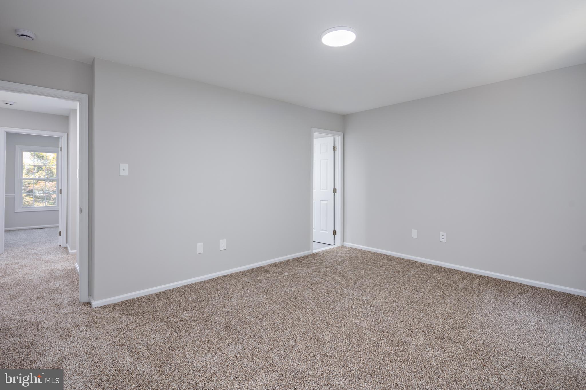 WHITE OAK - Residential