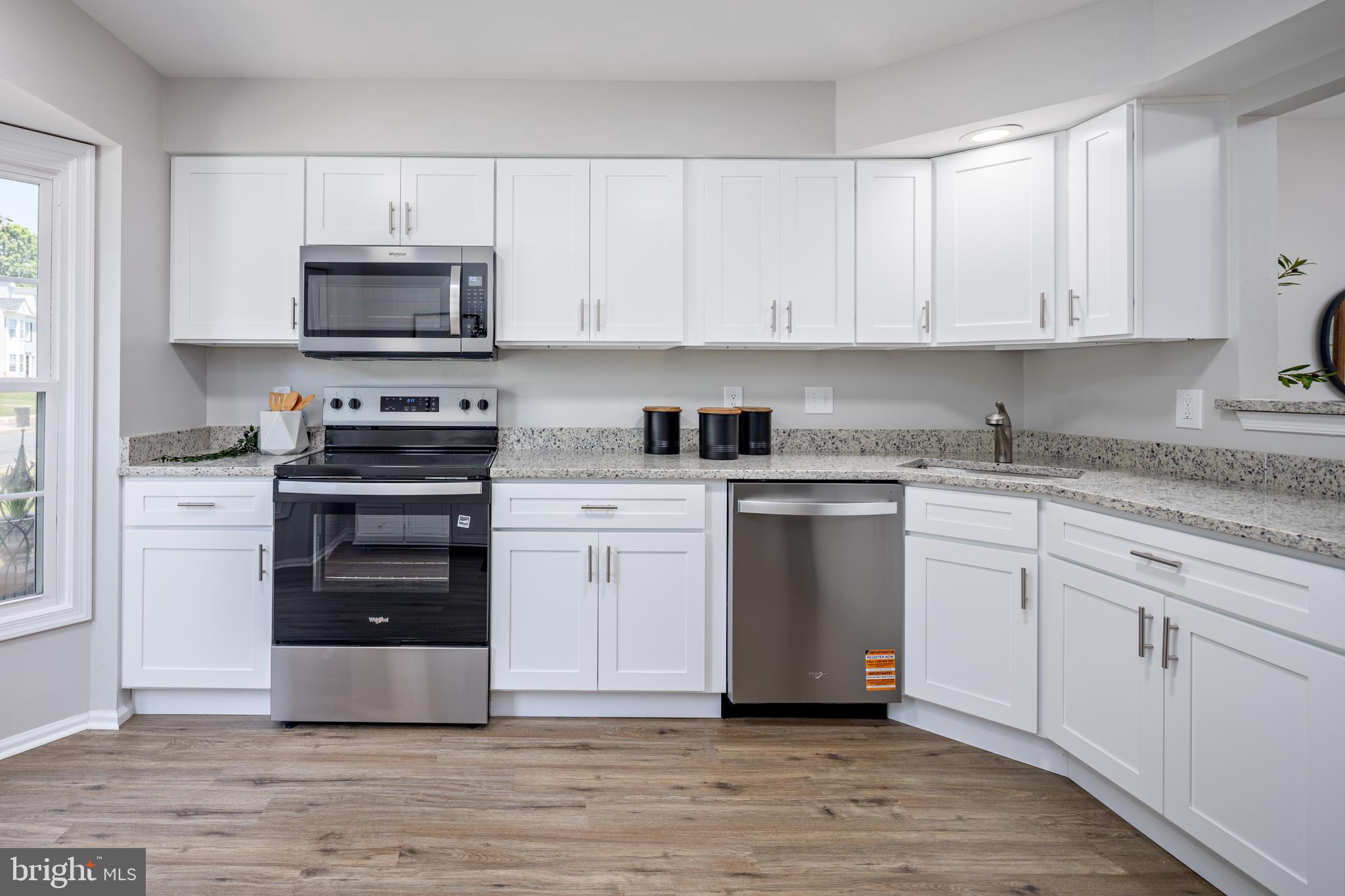 WHITE OAK - Residential