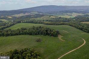 FRITZ FARM - Commercial Sale