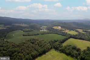 FRITZ FARM - Commercial Sale