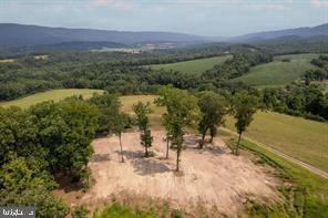 FRITZ FARM - Commercial Sale