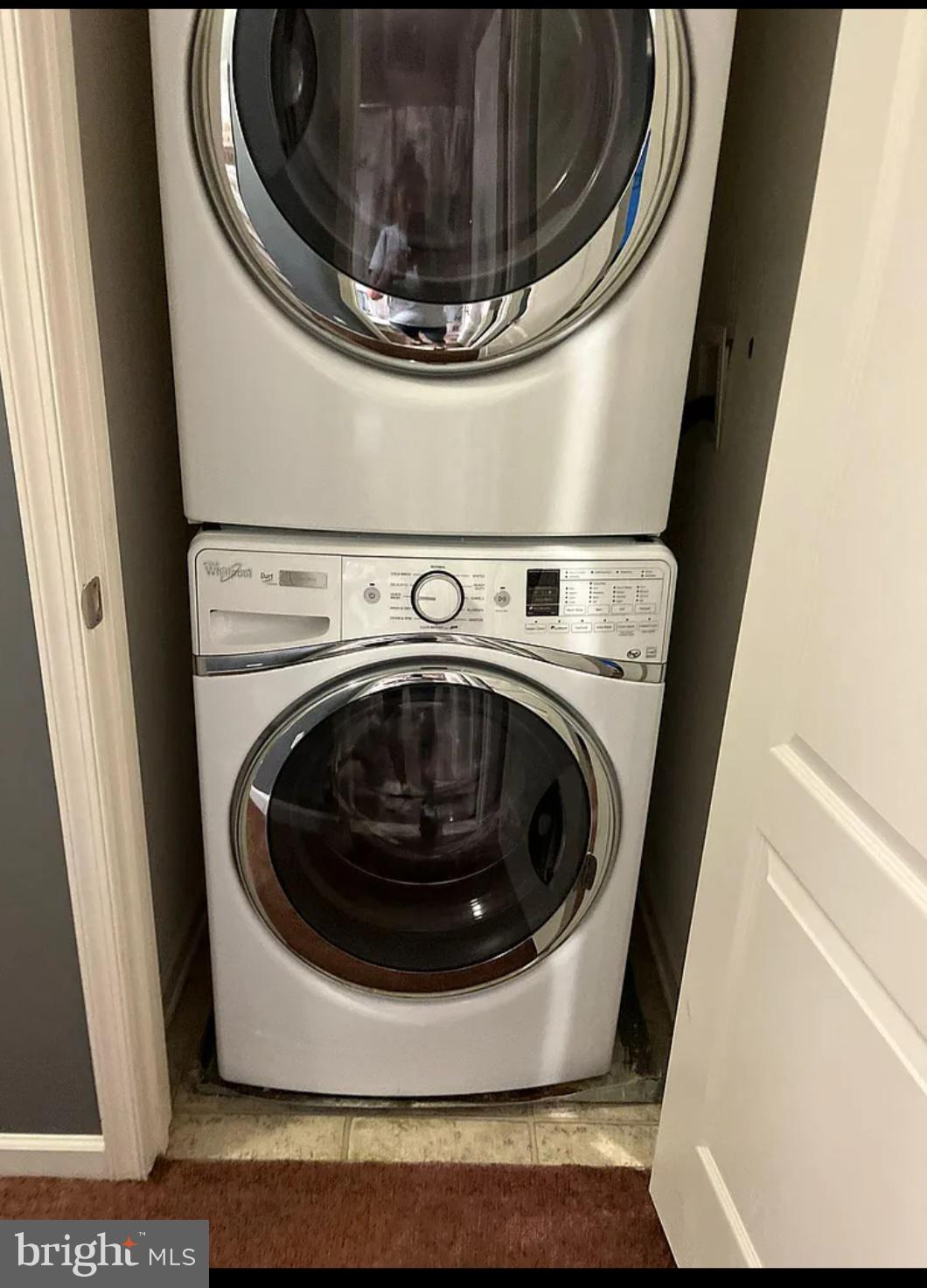 JACOBS FOREST - Residential Lease