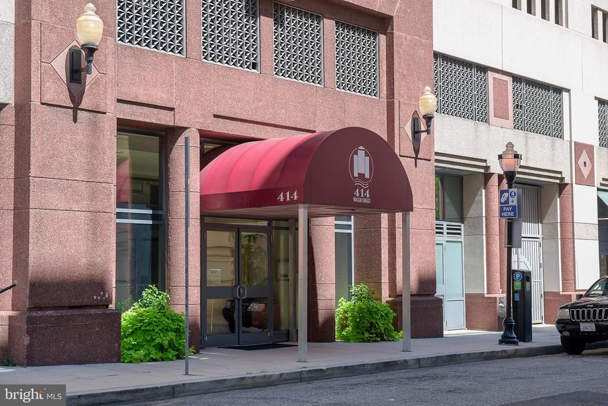 Enjoy fabulous views of Baltimore from this 26th floor condo! Inside you'll find a welcoming, tastefully updated, open space with gleaming wood floors. Your in unit washer and dryer are an added convenience! 

414 Water St offers tons of amenities for residents to include 24/7 concierge for your security, parking, water, trash pickup, package pickup, pool, exercise room and community party room.

Enjoy luxury living in close proximity to all that downtown Baltimore has to offer!