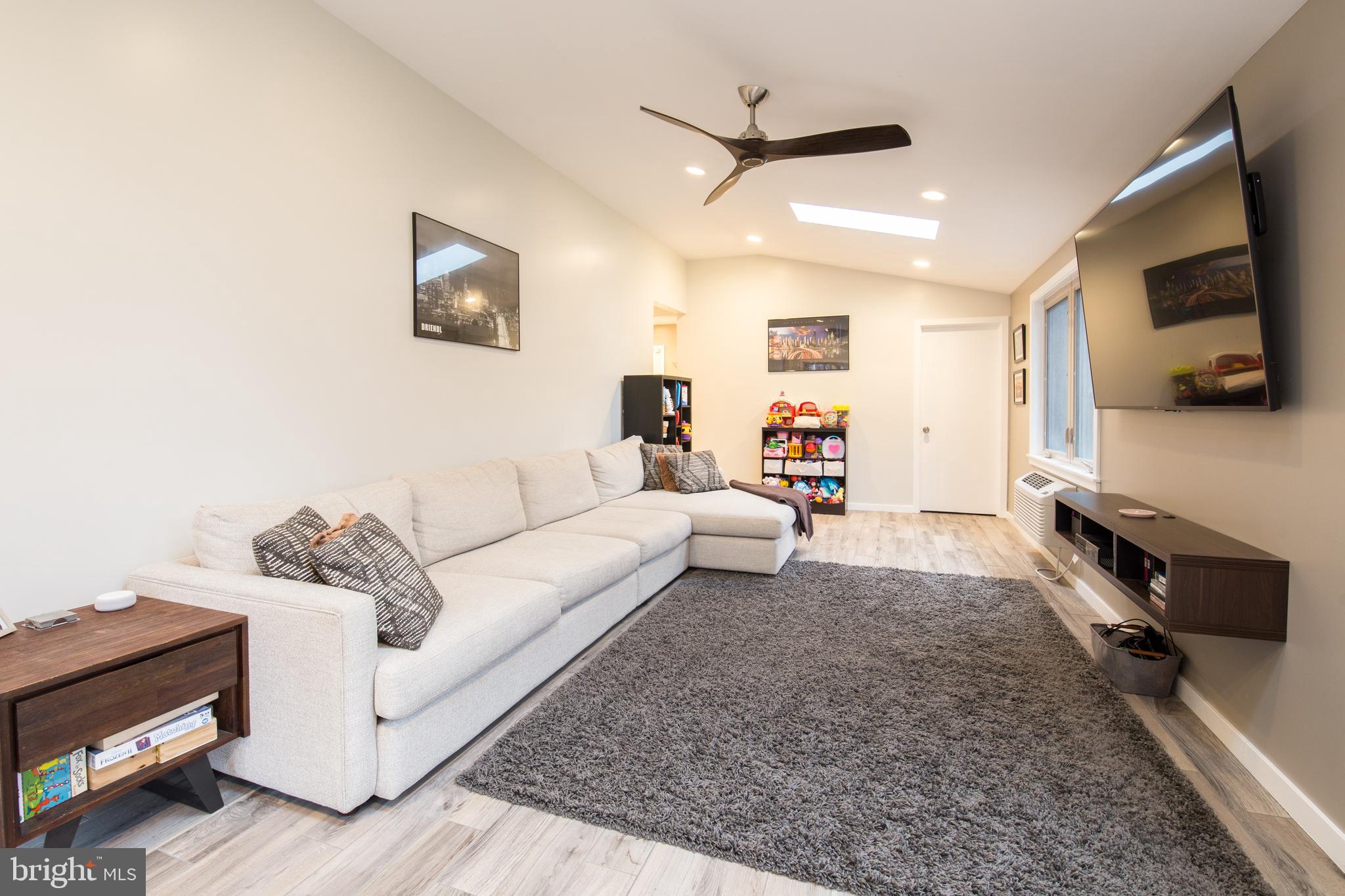 FAIRWOOD - Residential