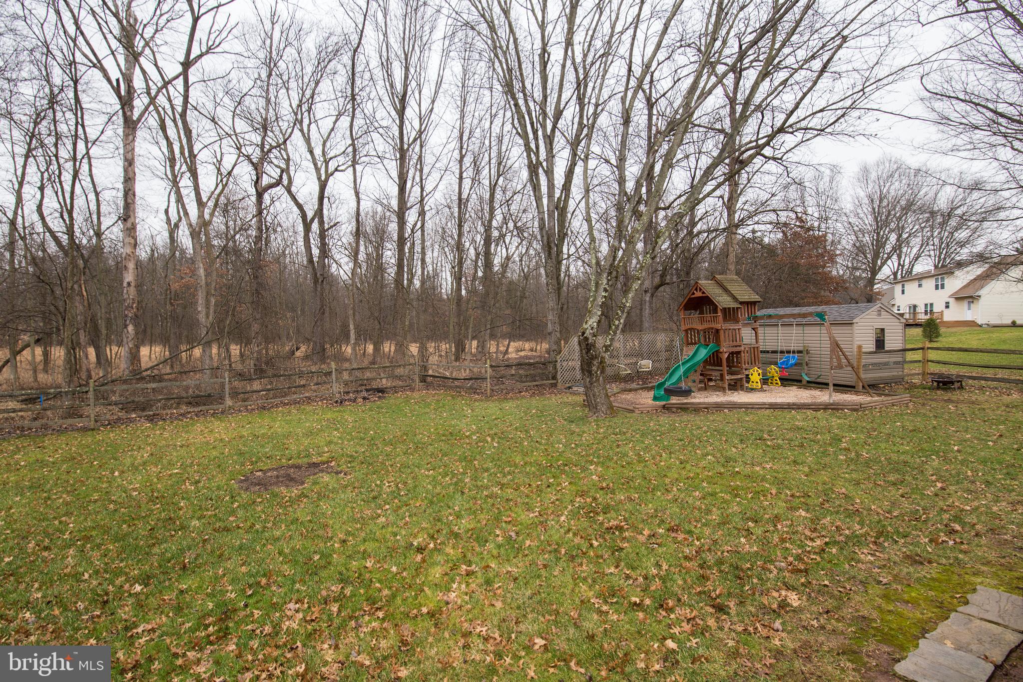 FAIRWOOD - Residential