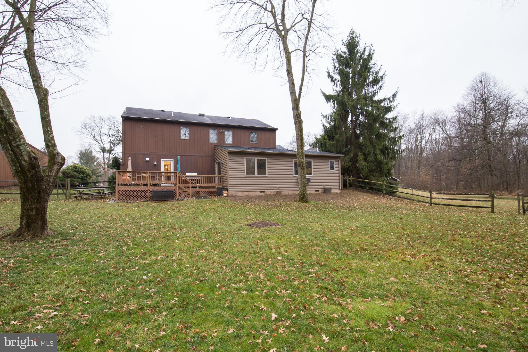 FAIRWOOD - Residential