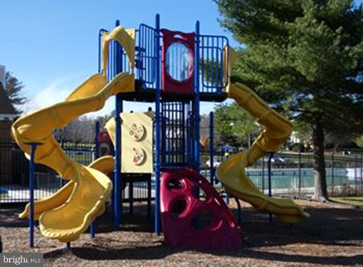 WINTERGATE AT LONGMEAD CROSSING - Residential Lease