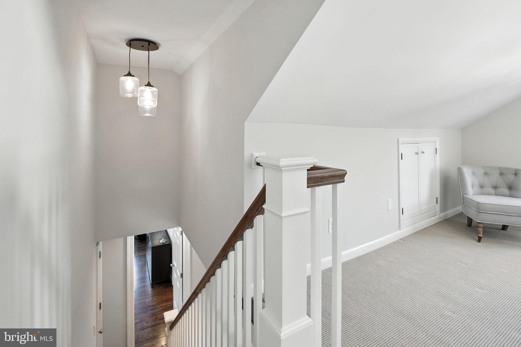 LYON VILLAGE - Residential