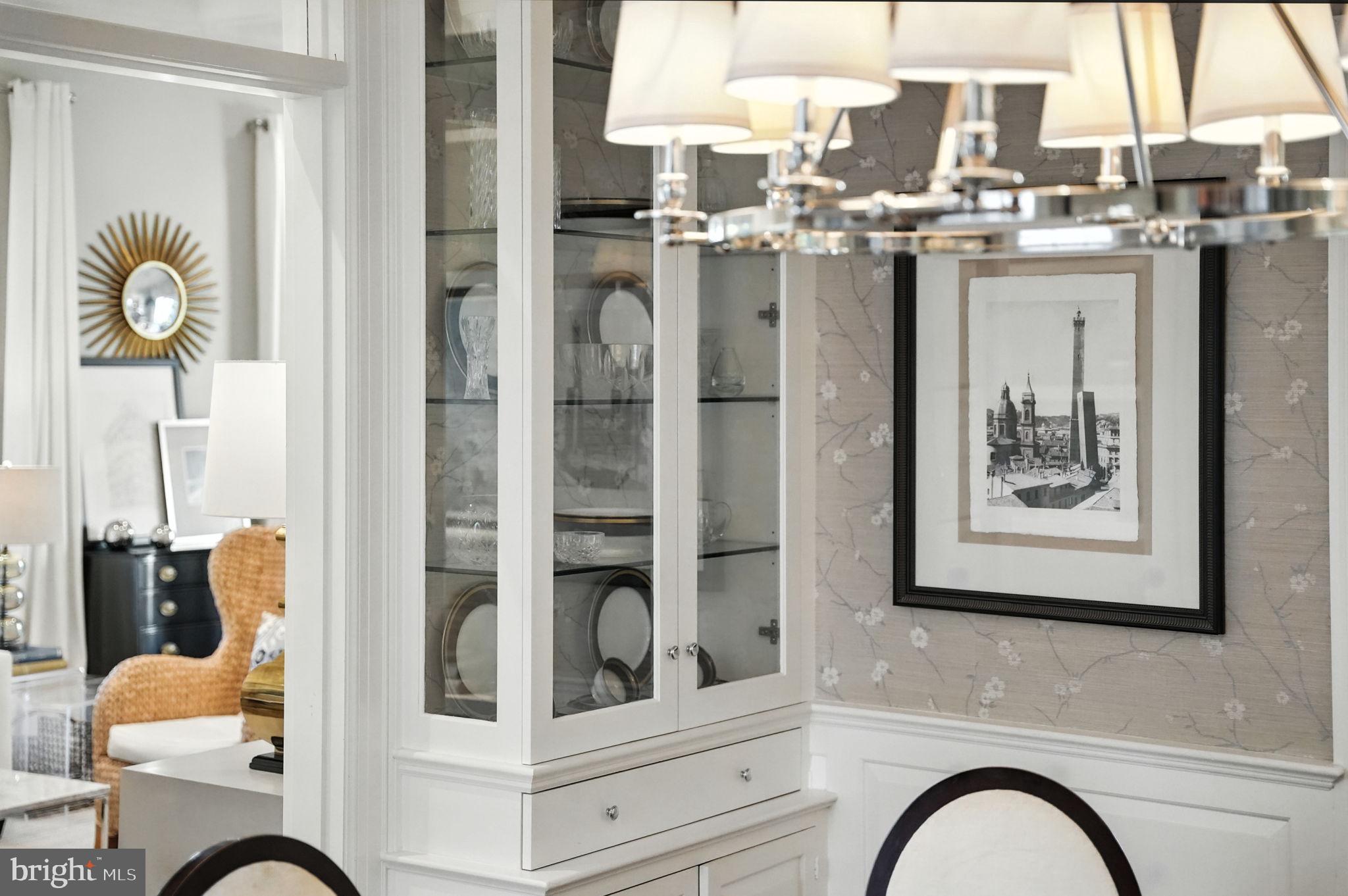 LYON VILLAGE - Residential