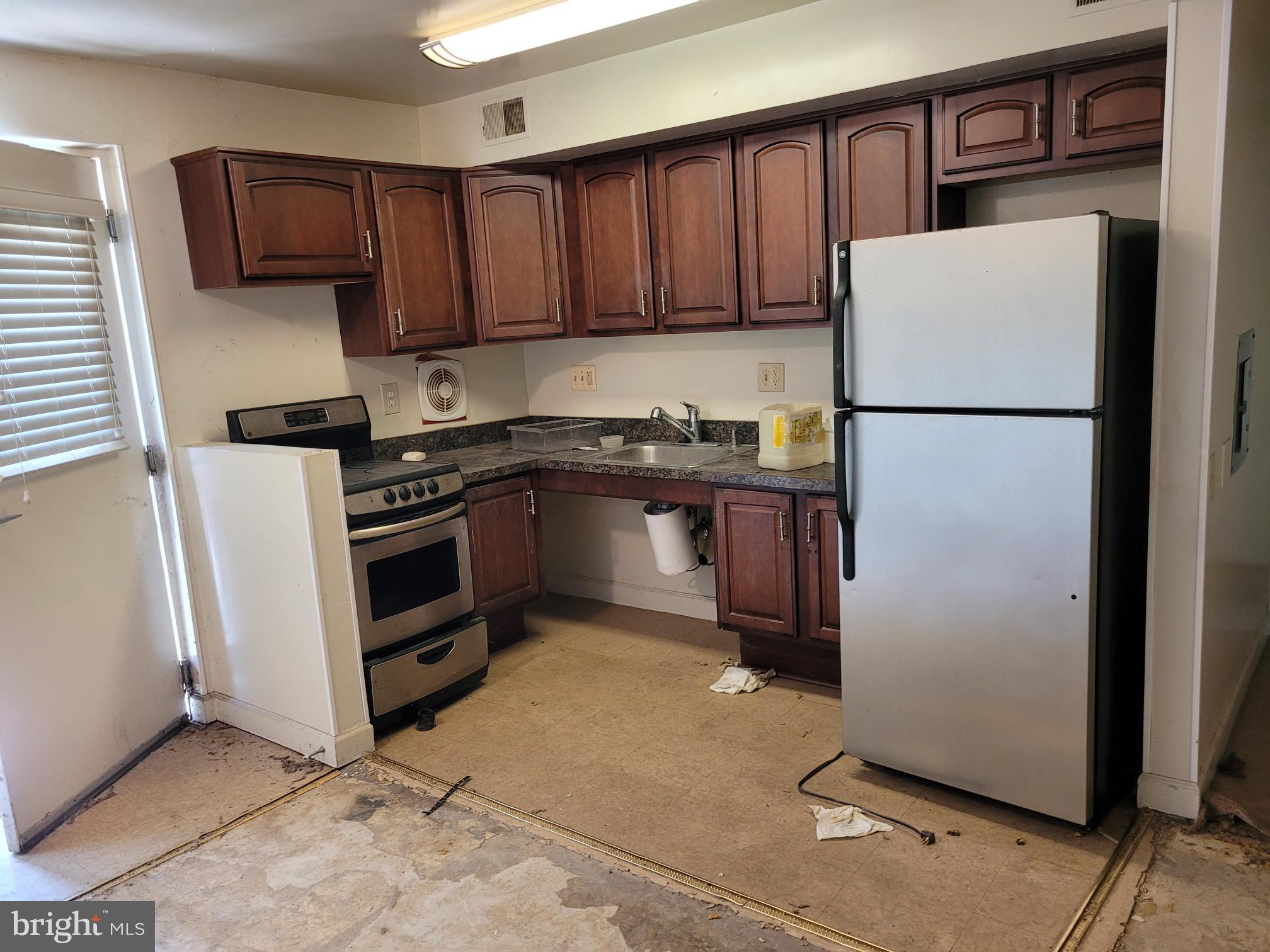 BARRY FARMS - Residential