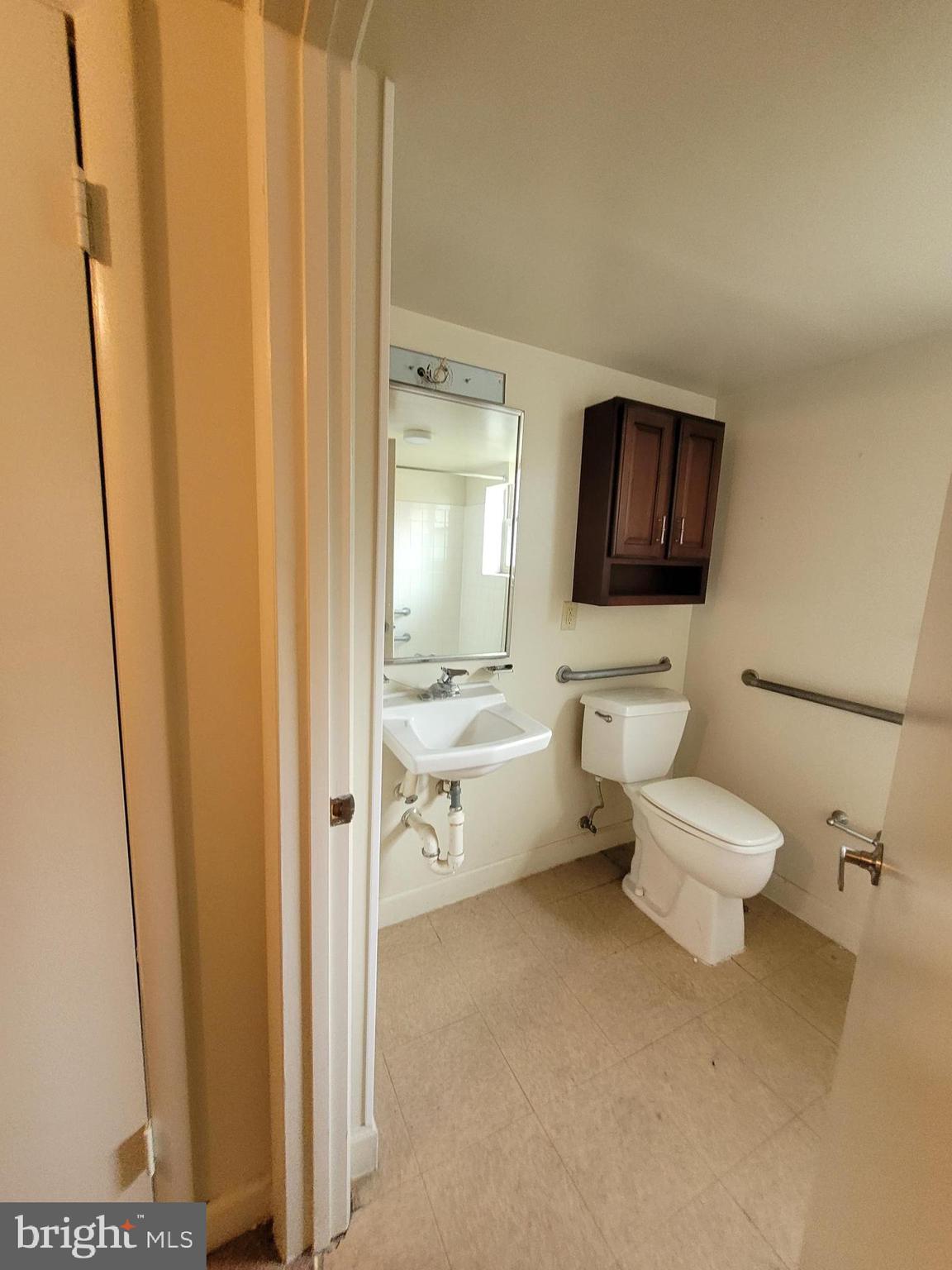 BARRY FARMS - Residential