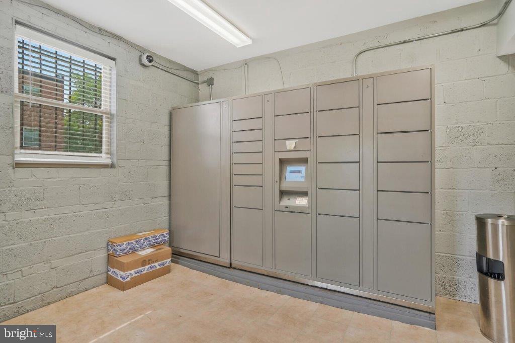 BARRY FARMS - Residential